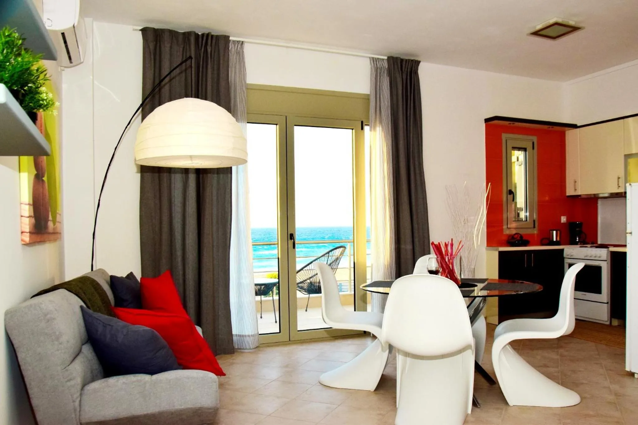 Photo of the whole room in Isola Apartments