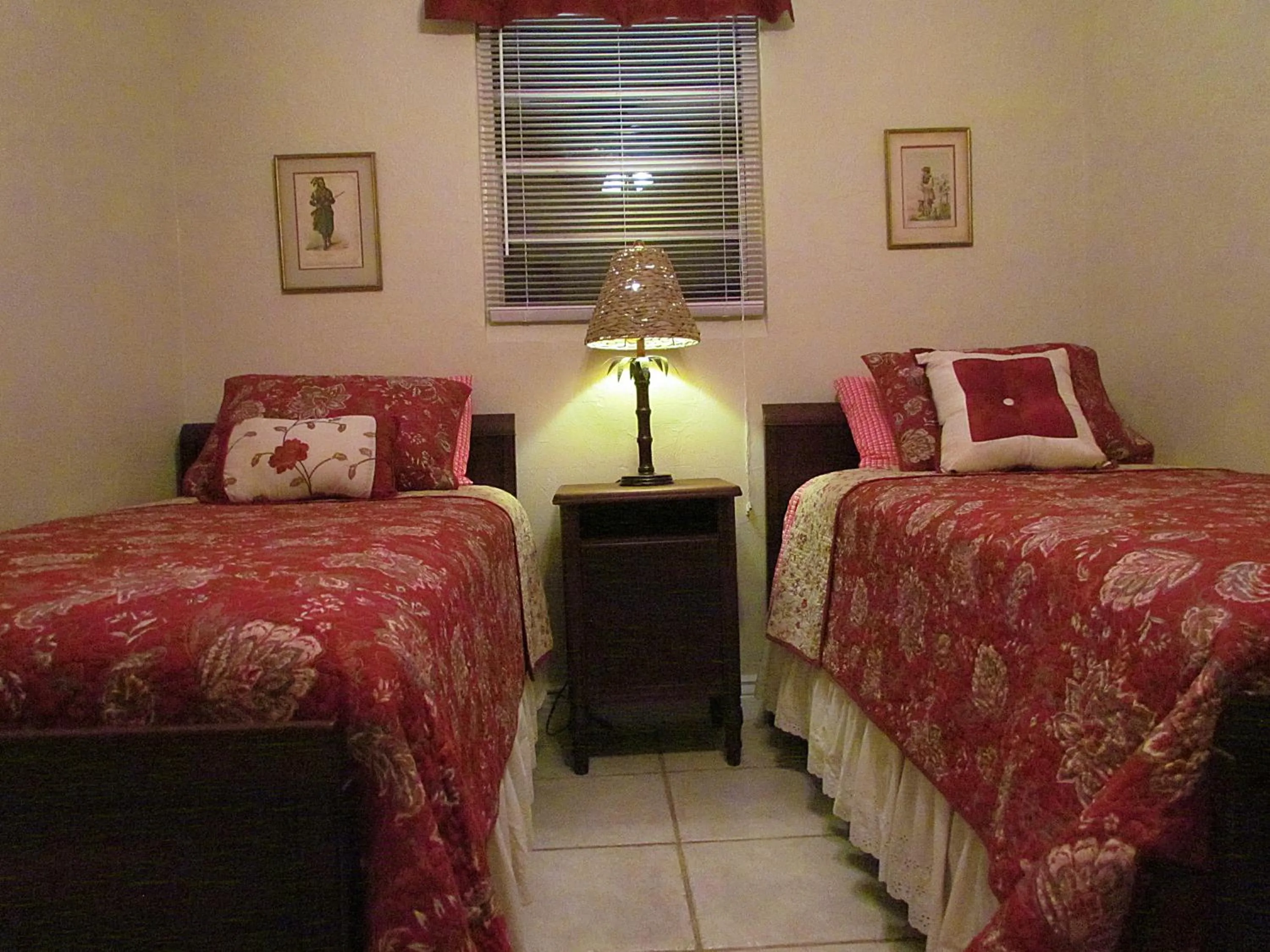 Bedroom, Bed in The Yearling Cabins