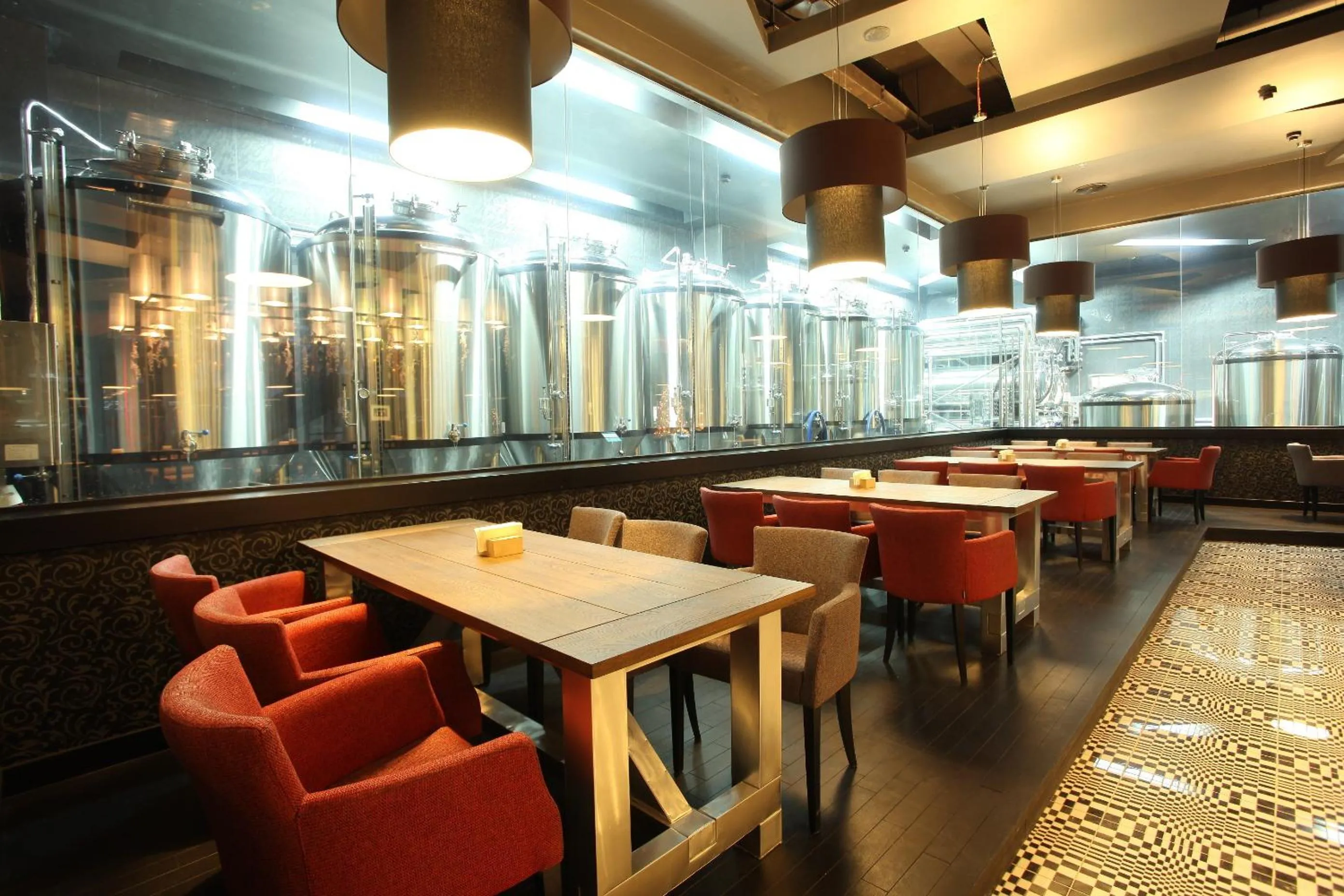 Restaurant/places to eat in Mercure Kyiv Congress