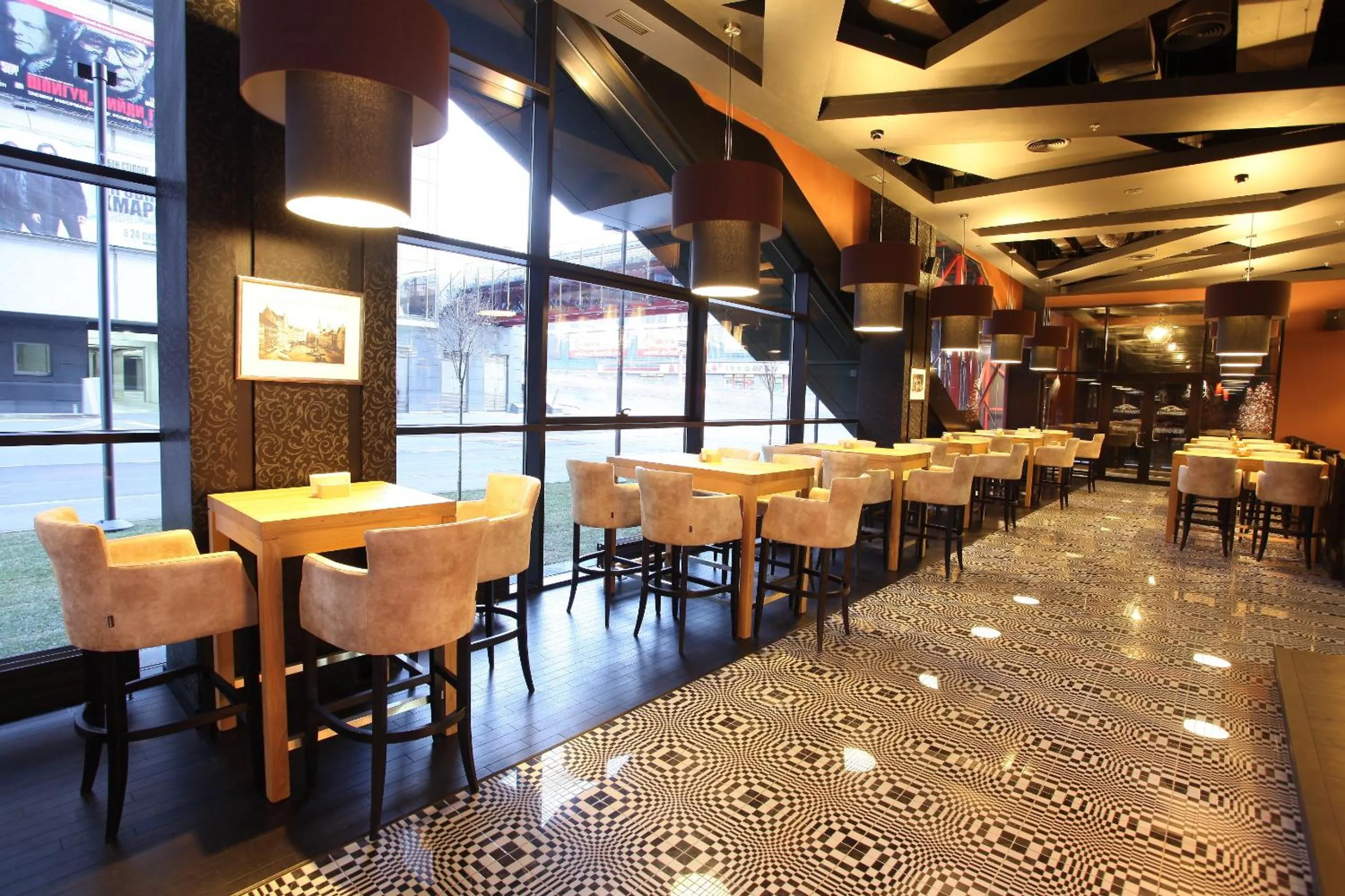 Restaurant/places to eat in Mercure Kyiv Congress