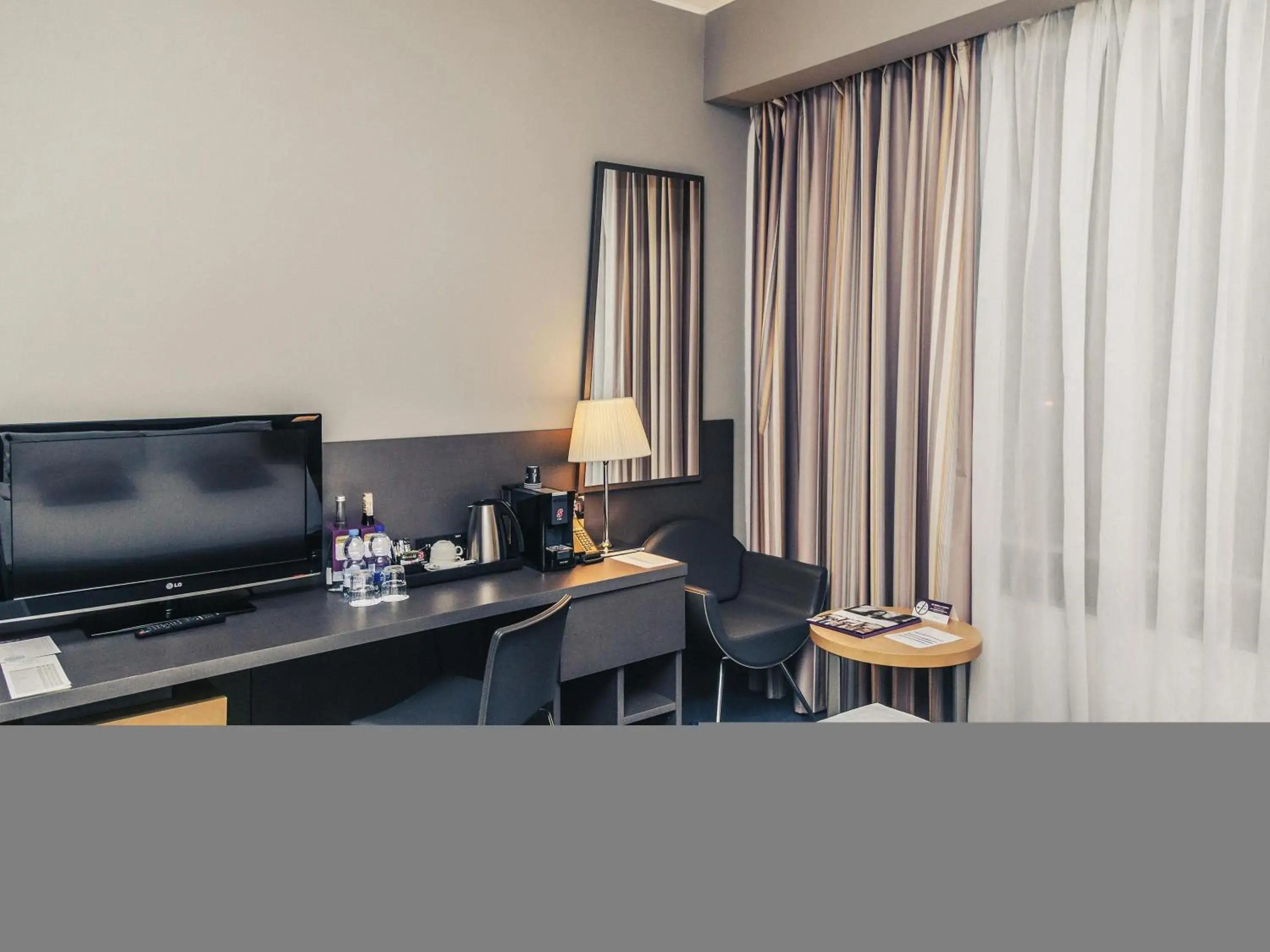 Privilege Double Room in Mercure Kyiv Congress Privilege Double Room in Mercure Kyiv Congress