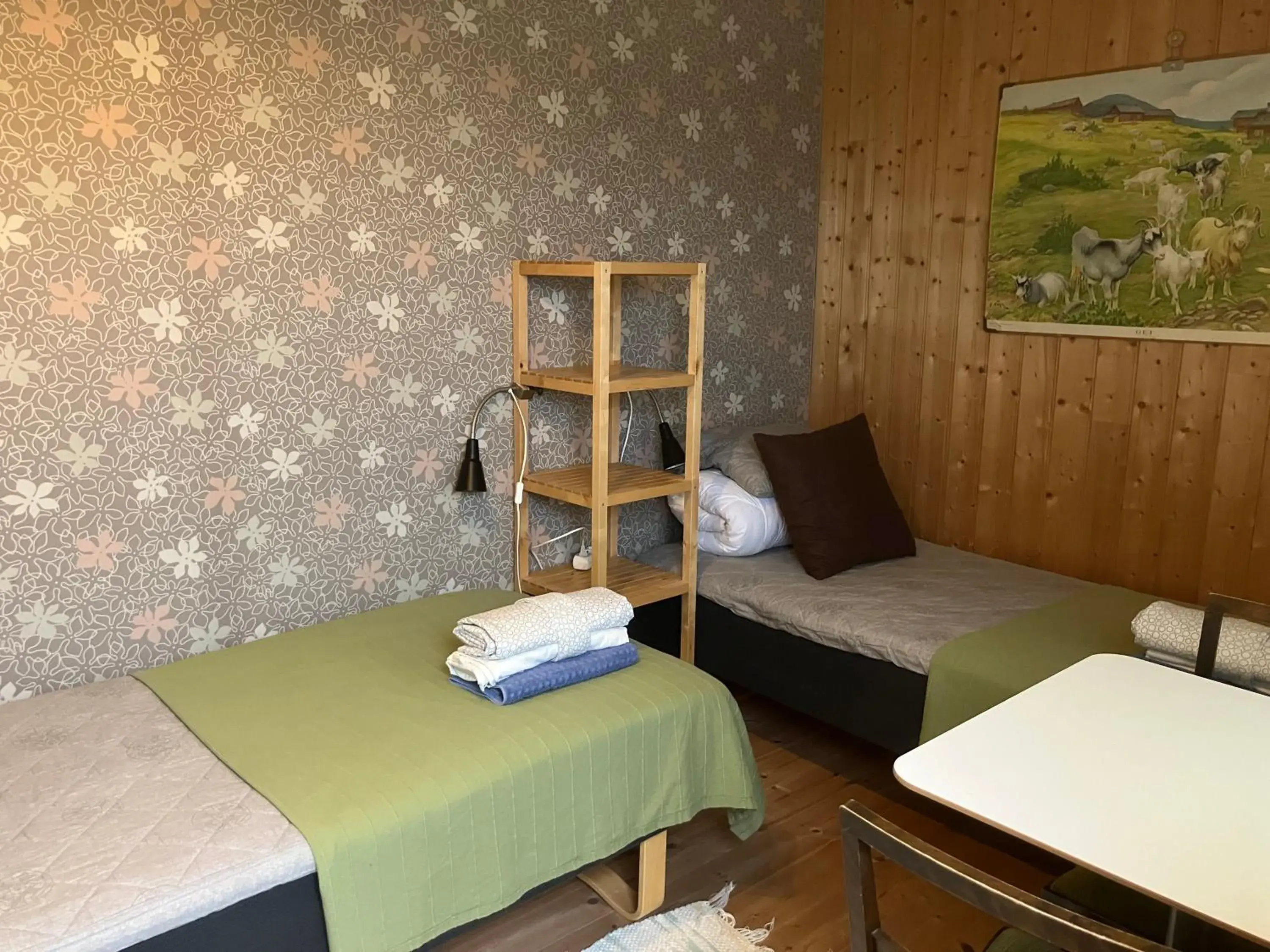 Small Twin Room in Lugnåsberget Ekohotell Small Twin Room in Lugnåsberget Ekohotell