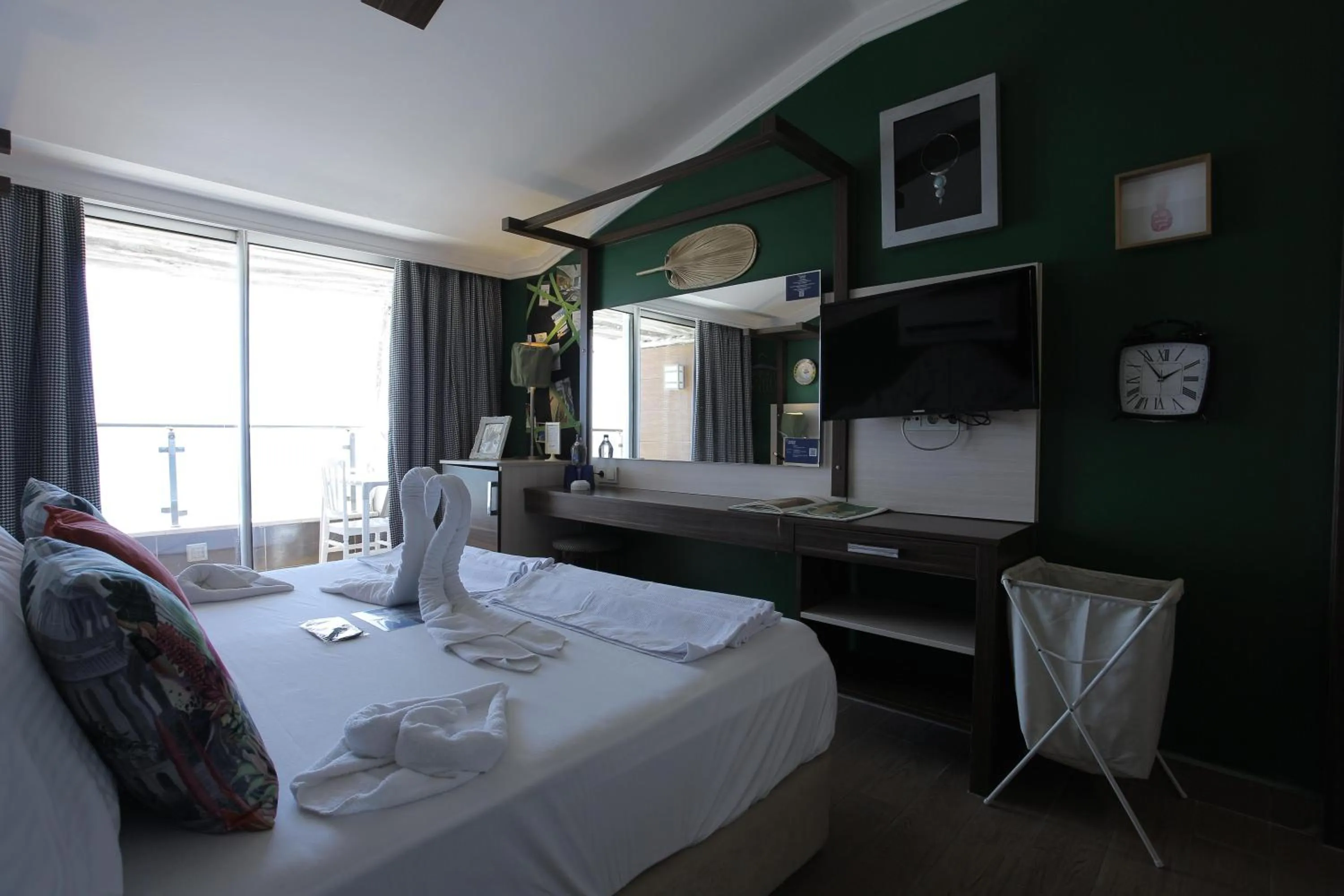 Bed in Anjeliq House Boutique Hotel