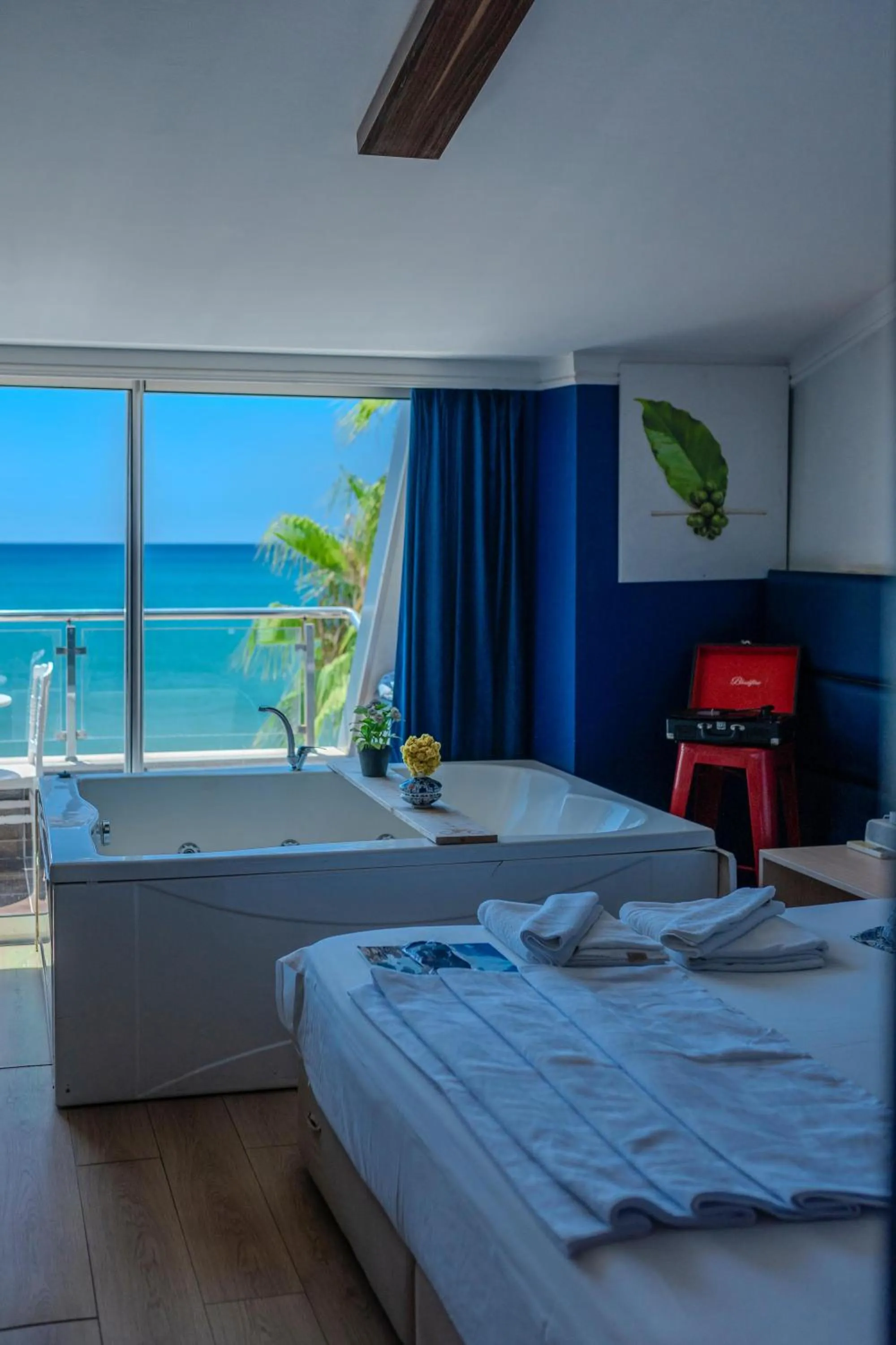 Balcony/Terrace, Bed in Anjeliq House Boutique Hotel