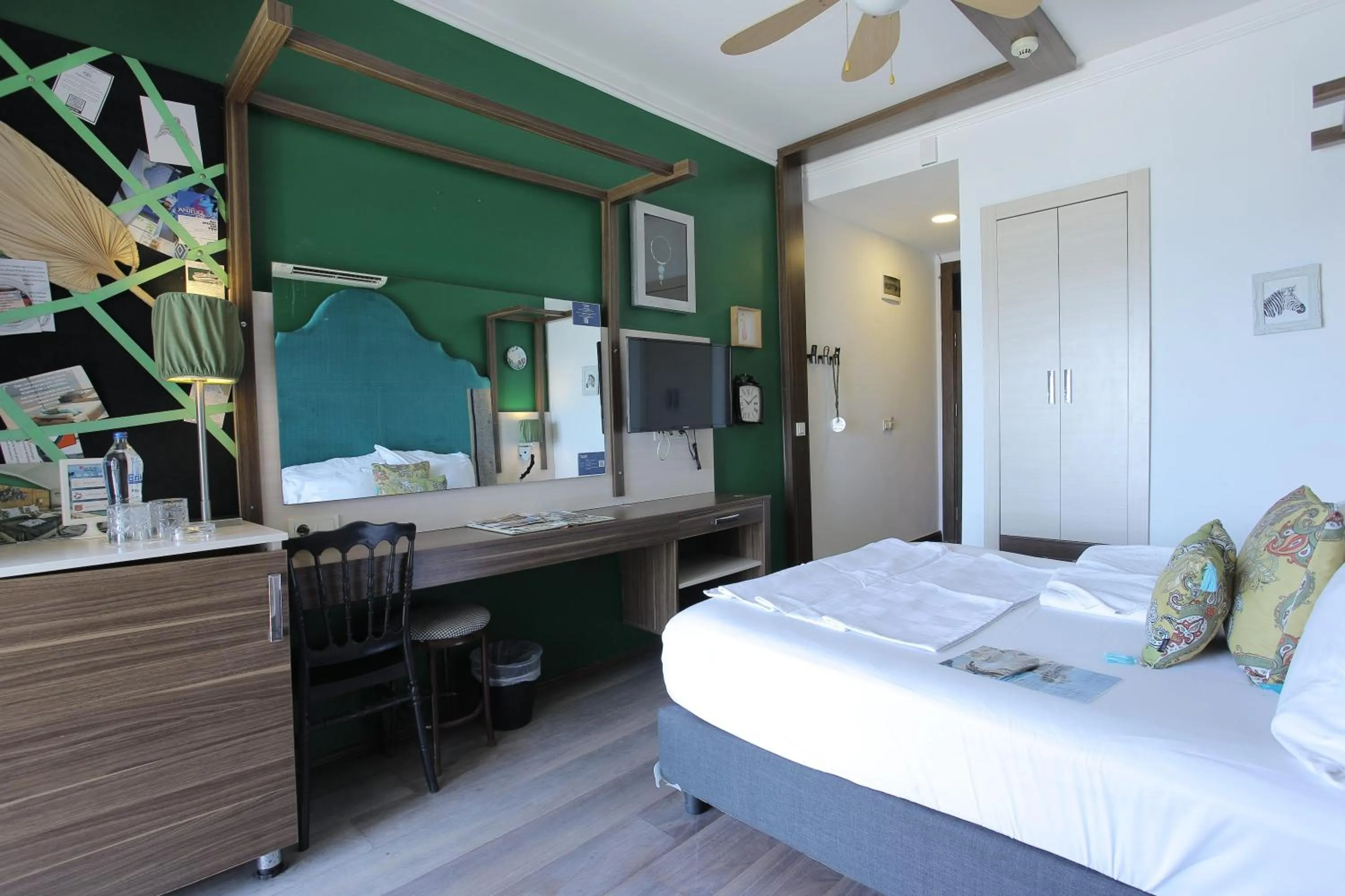 Bed in Anjeliq House Boutique Hotel