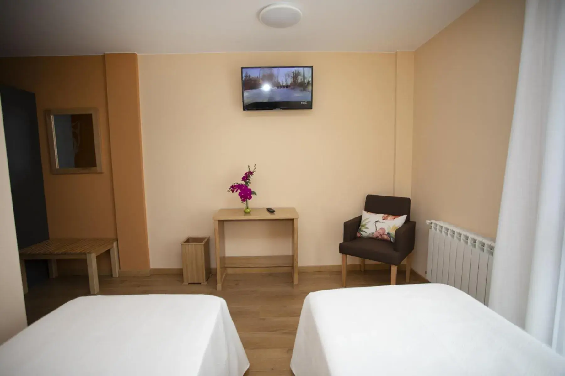 Superior Twin Room - single occupancy in Hotel Novoa Superior Twin Room - single occupancy in Hotel Novoa