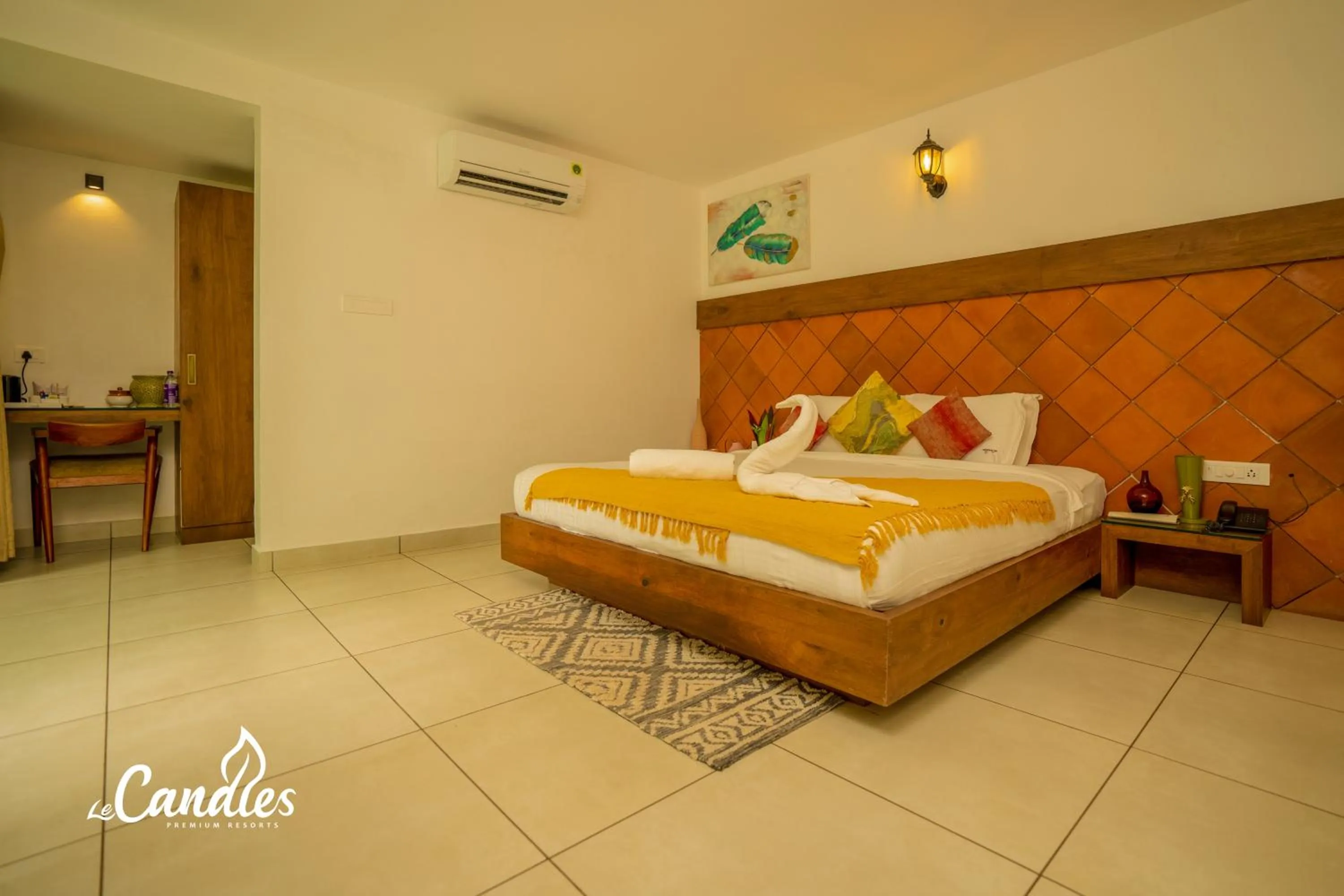 Patio, Bed in Le Candles Resort