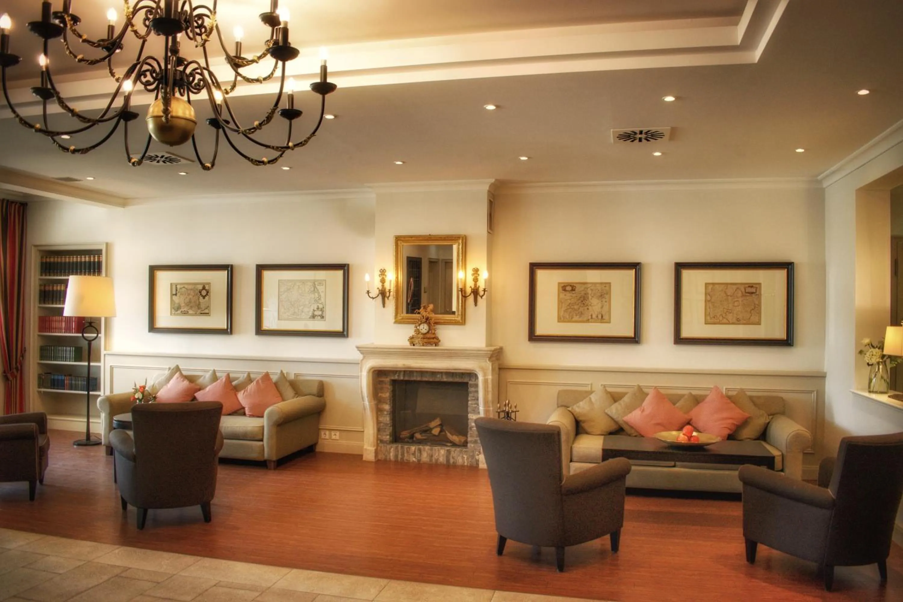 Living room in Parkhotel Surenburg