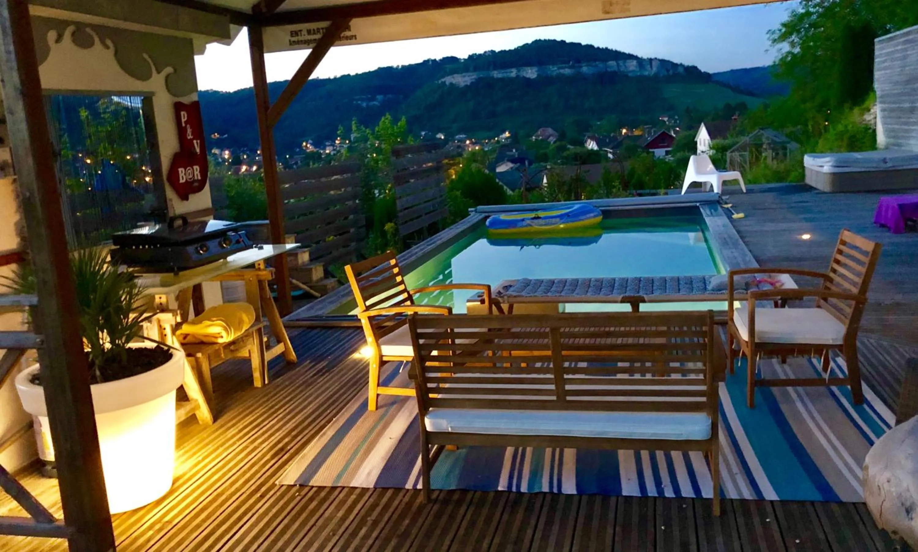 Property building in B&B Les Hauts d'Ornans