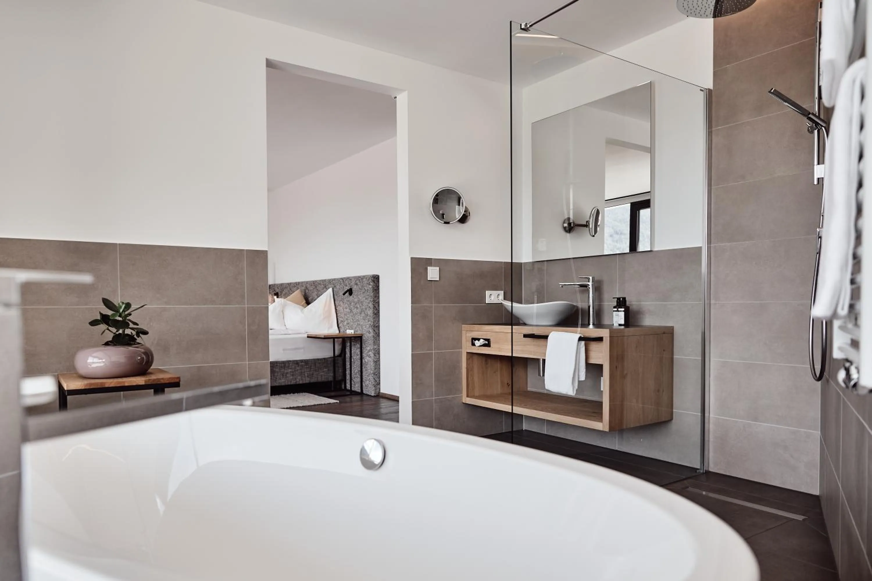 Bathroom in Haller Suites & Restaurant