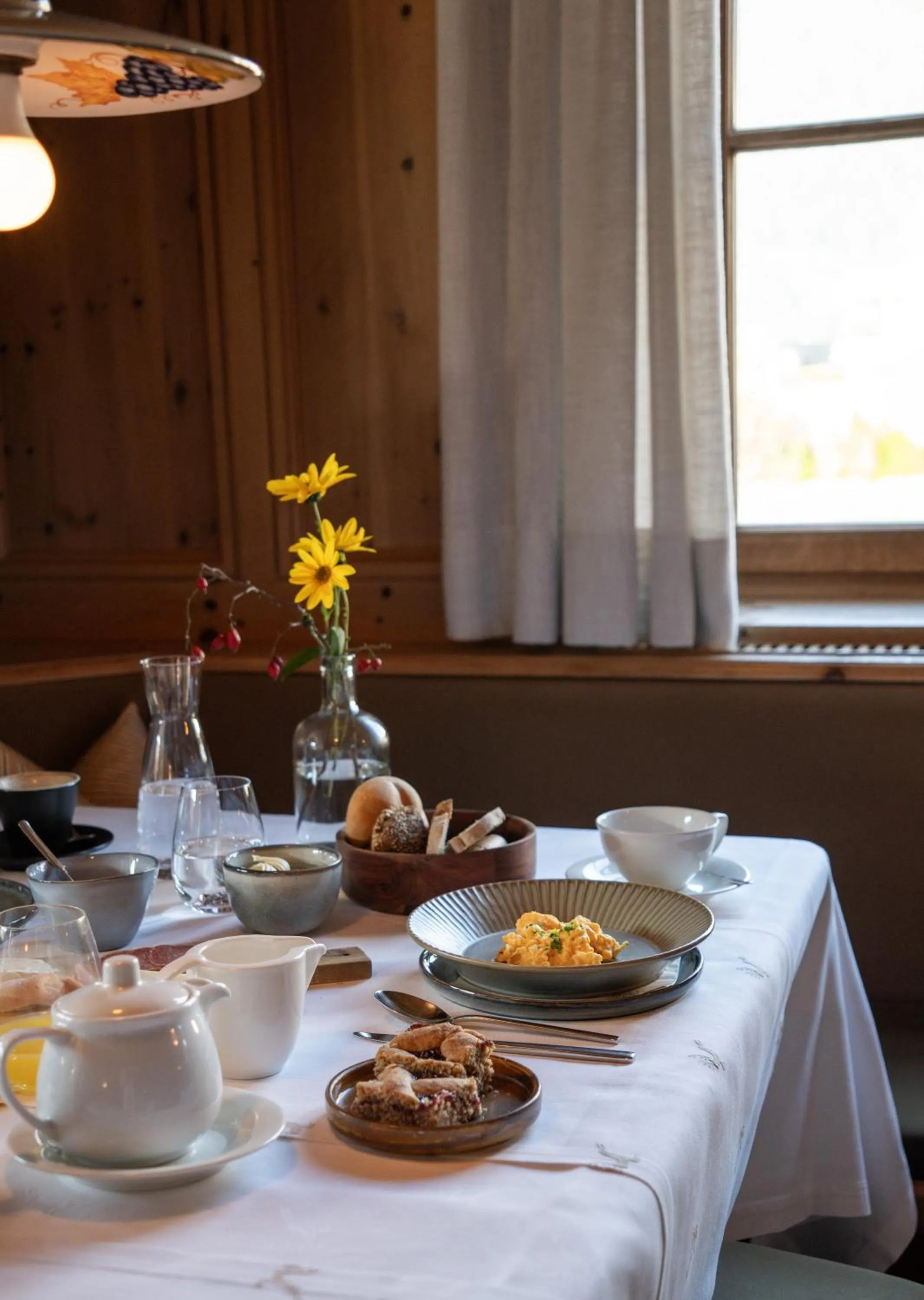 Breakfast in Haller Suites & Restaurant