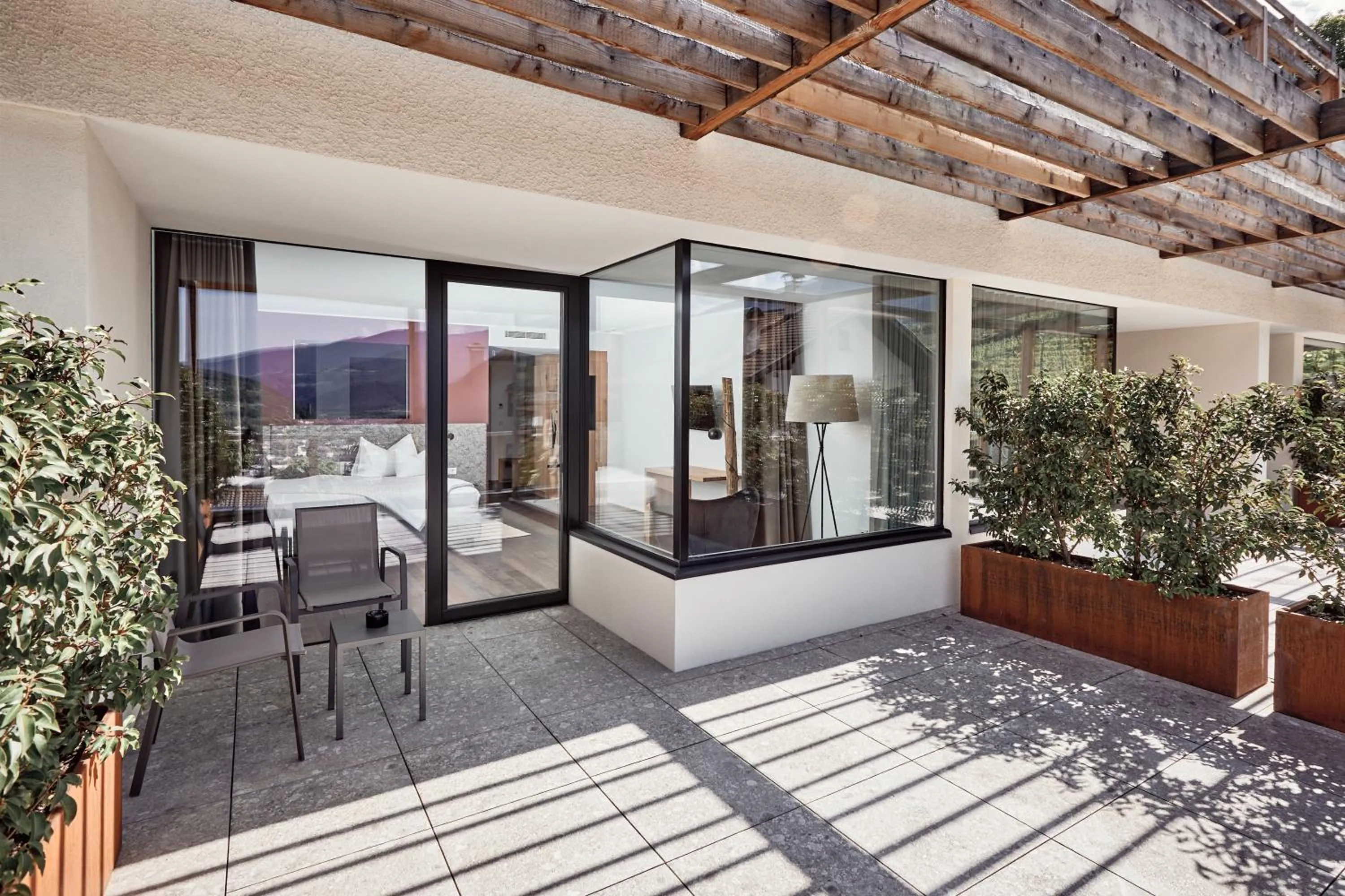 Facade/entrance in Haller Suites & Restaurant