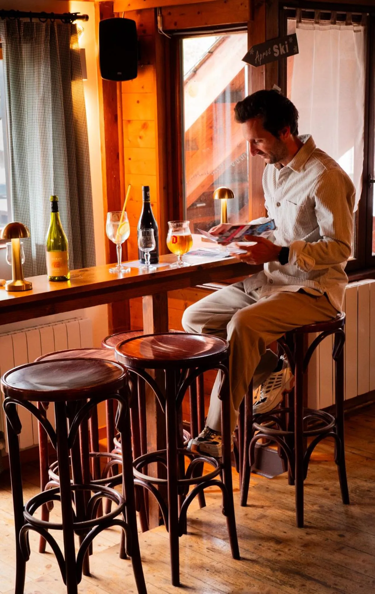 People in Hotel Chalet du Crey