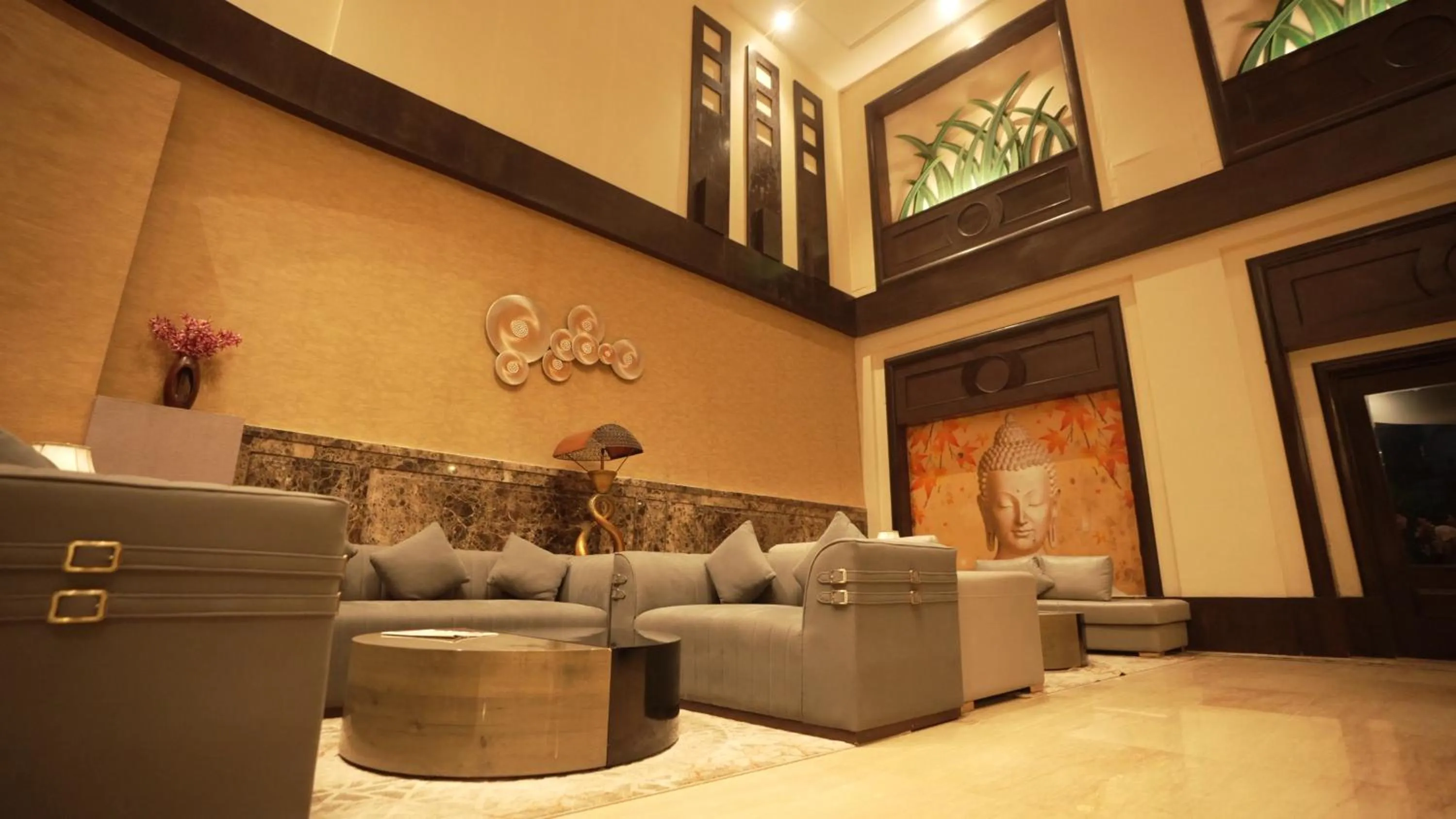 Lobby or reception in Hotel Pal Heights