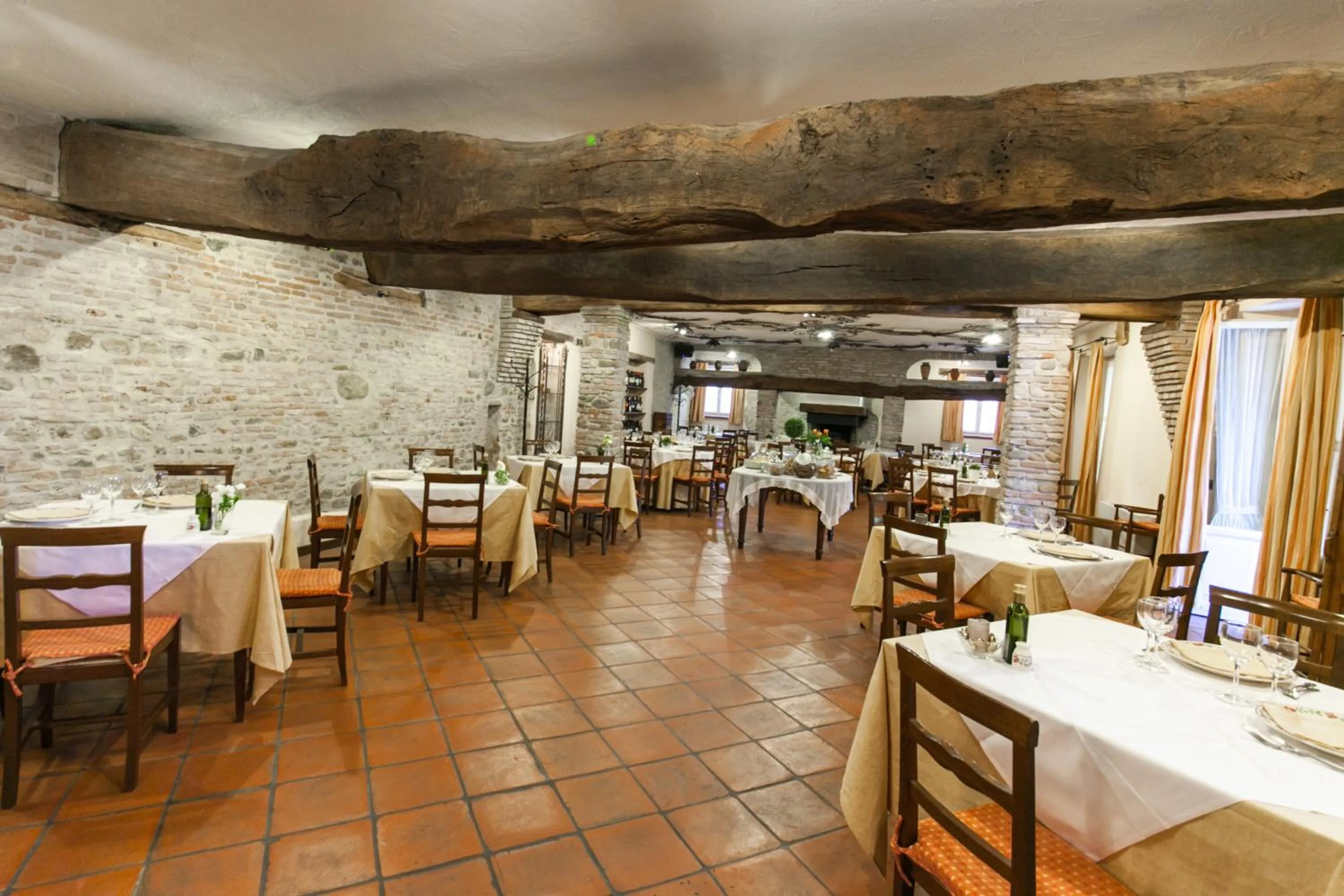 Restaurant/places to eat in Locanda Antiche Macine