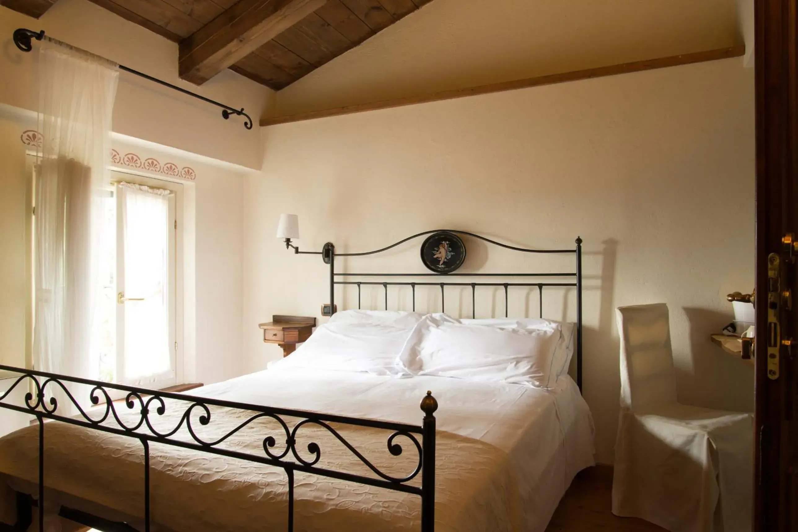 Junior Suite - single occupancy in Locanda Antiche Macine Junior Suite - single occupancy in Locanda Antiche Macine