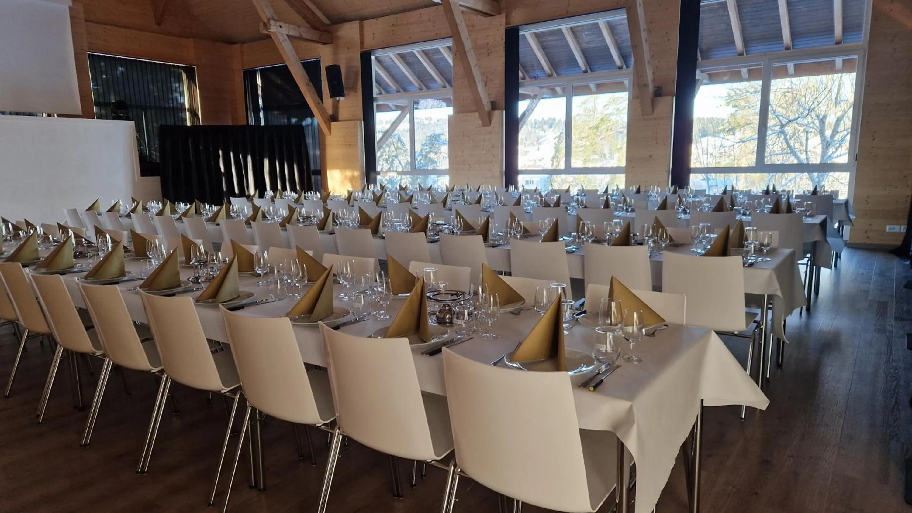 Meeting/conference room in La Ferme des Arêtes