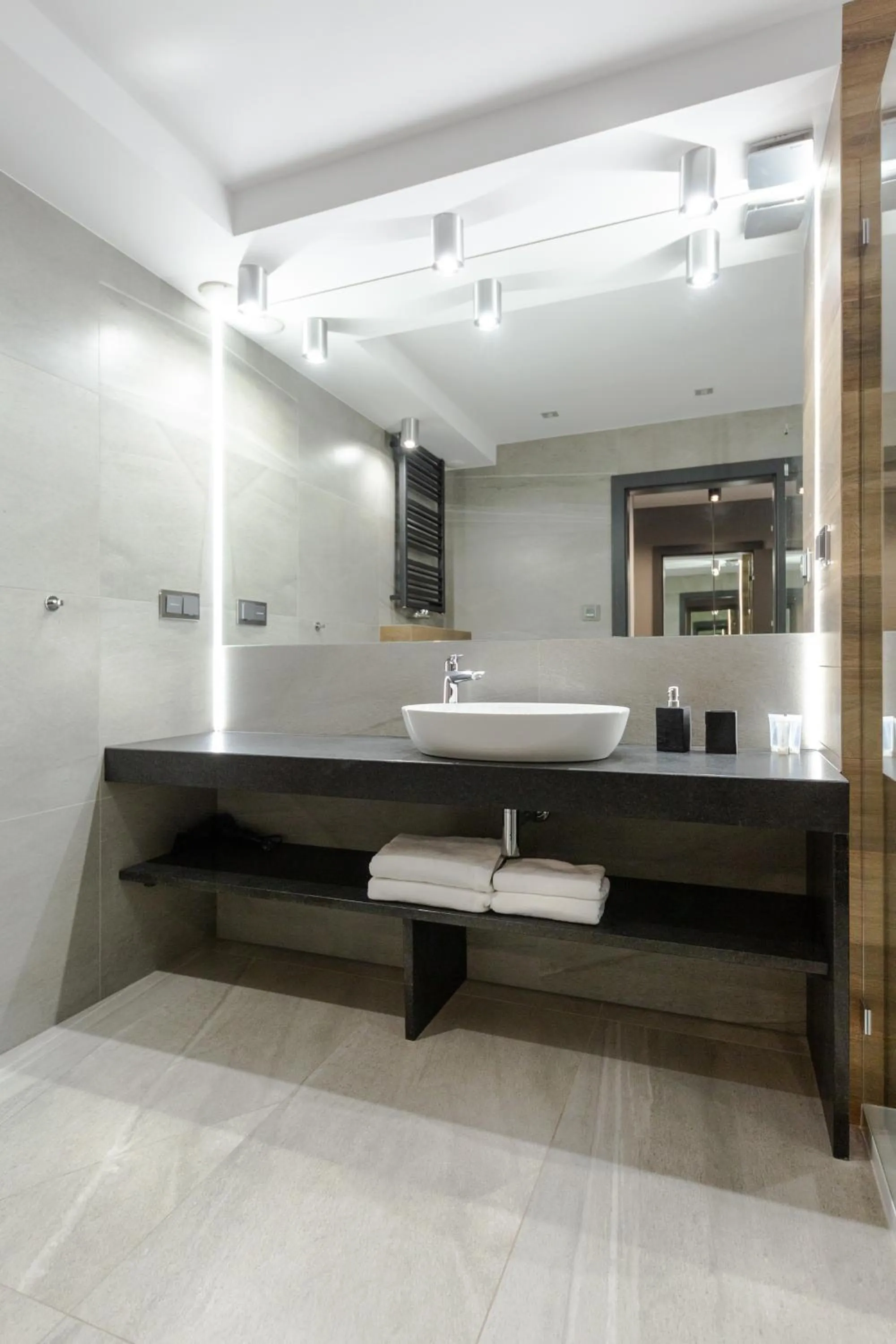 Bathroom in Aparthotel New Lux