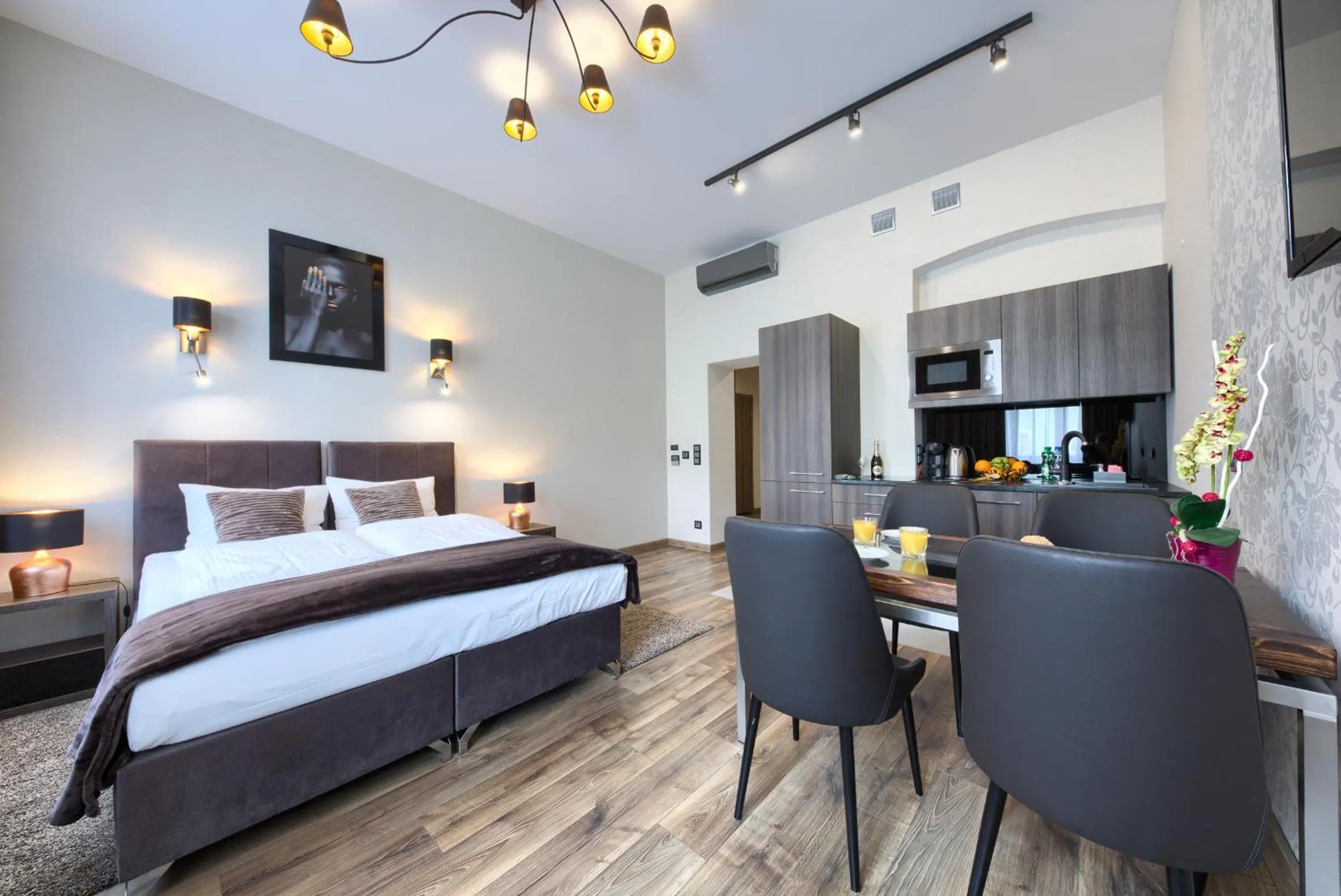 Bed in Aparthotel New Lux