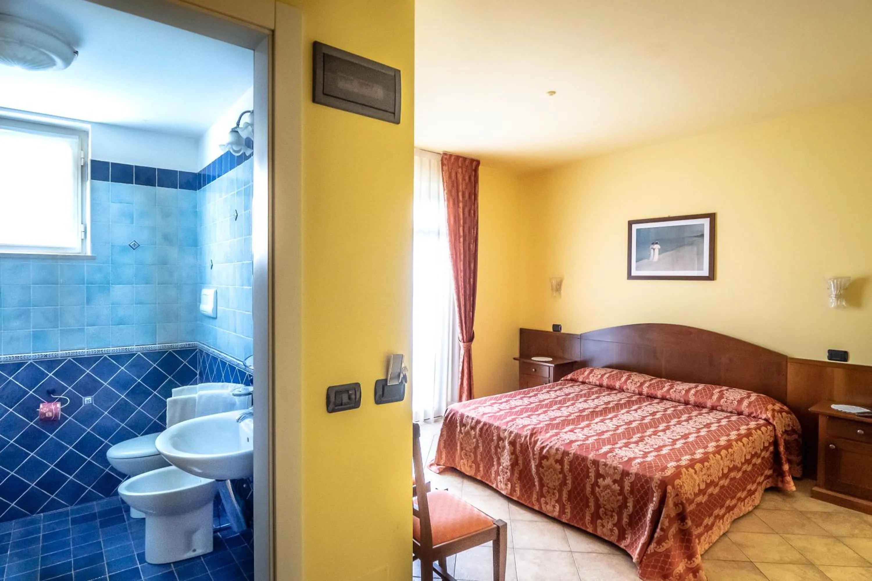 Toilet, Bed in Hotel Al Poggio Verde