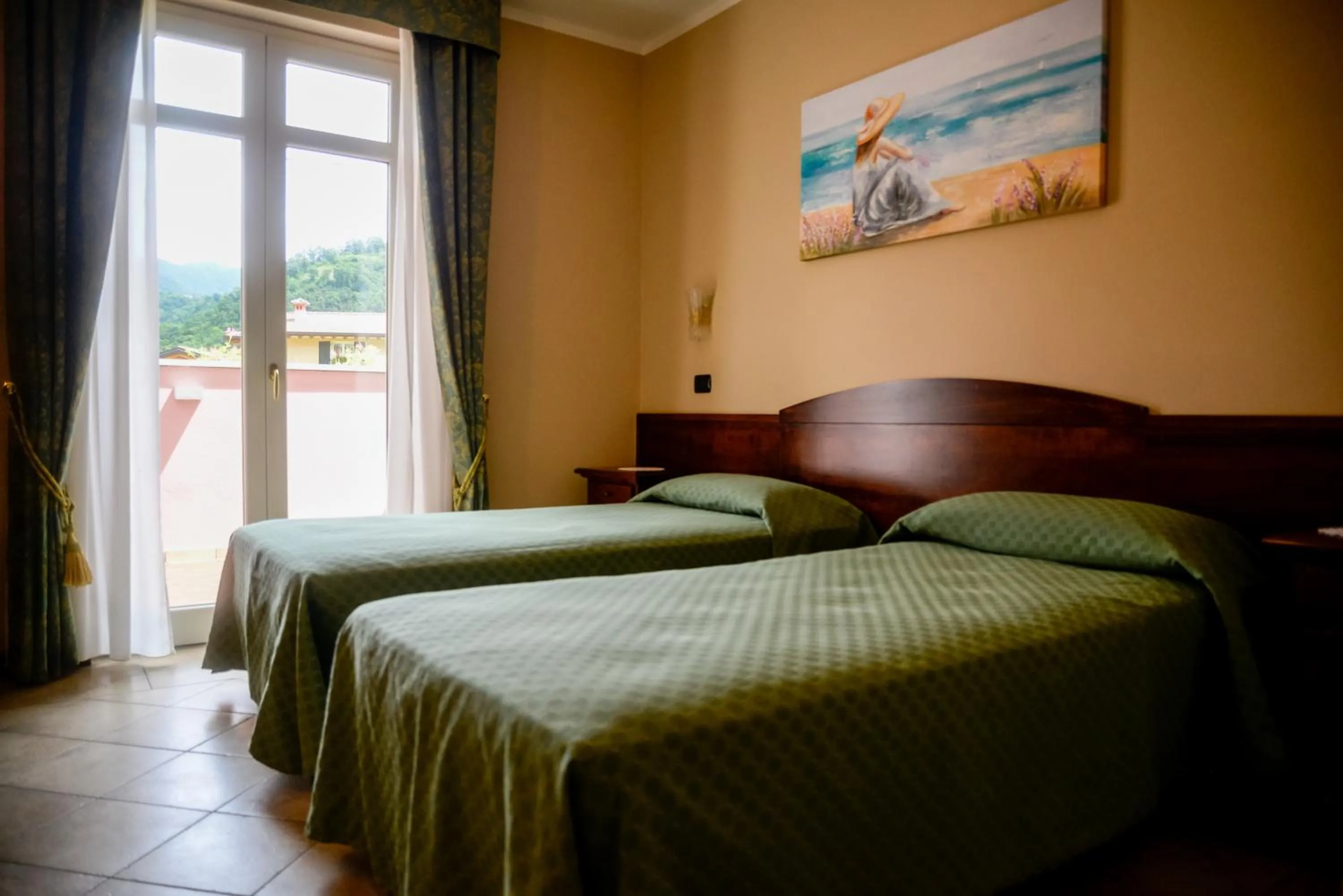 Bedroom, Bed in Hotel Al Poggio Verde