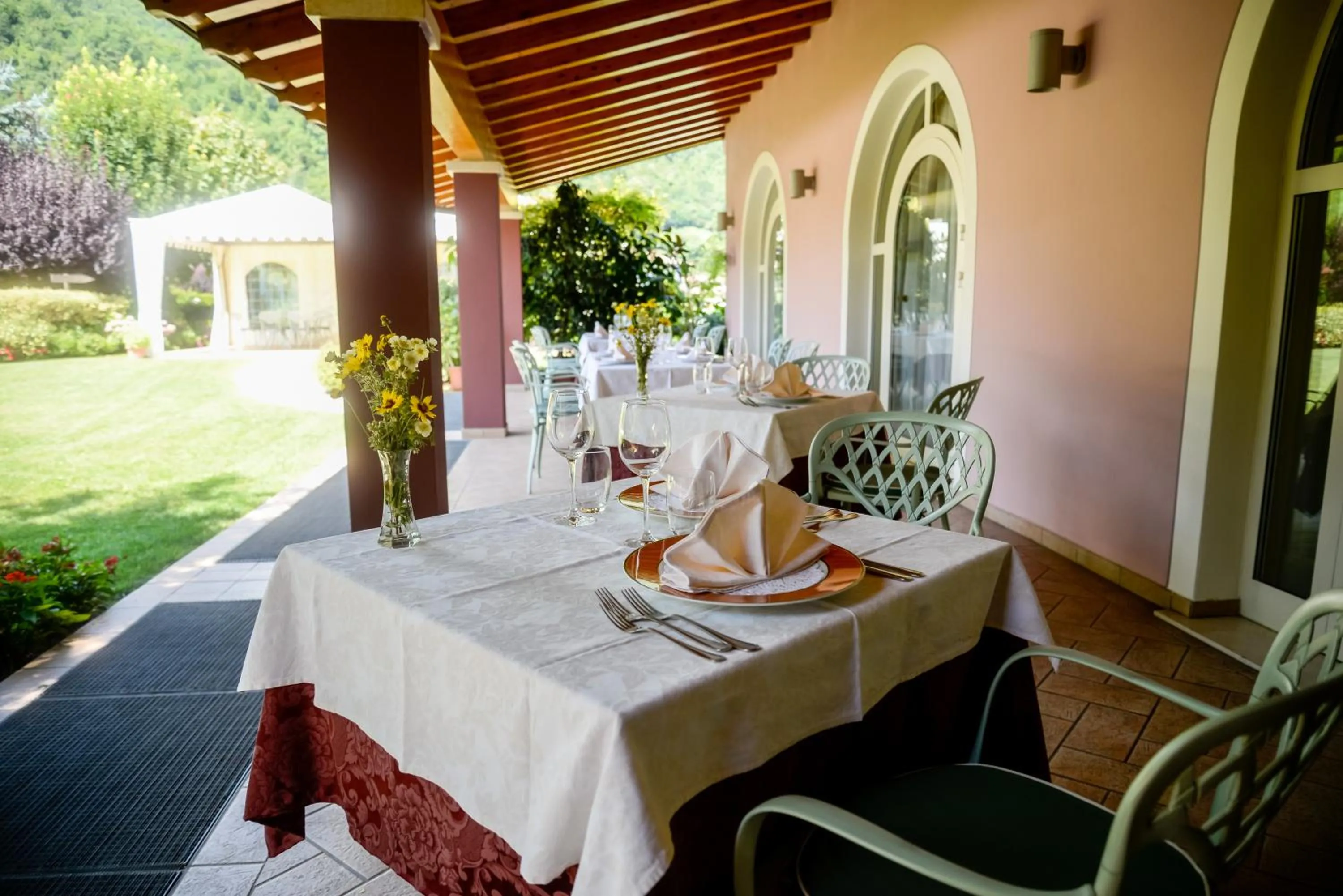 Patio in Hotel Al Poggio Verde