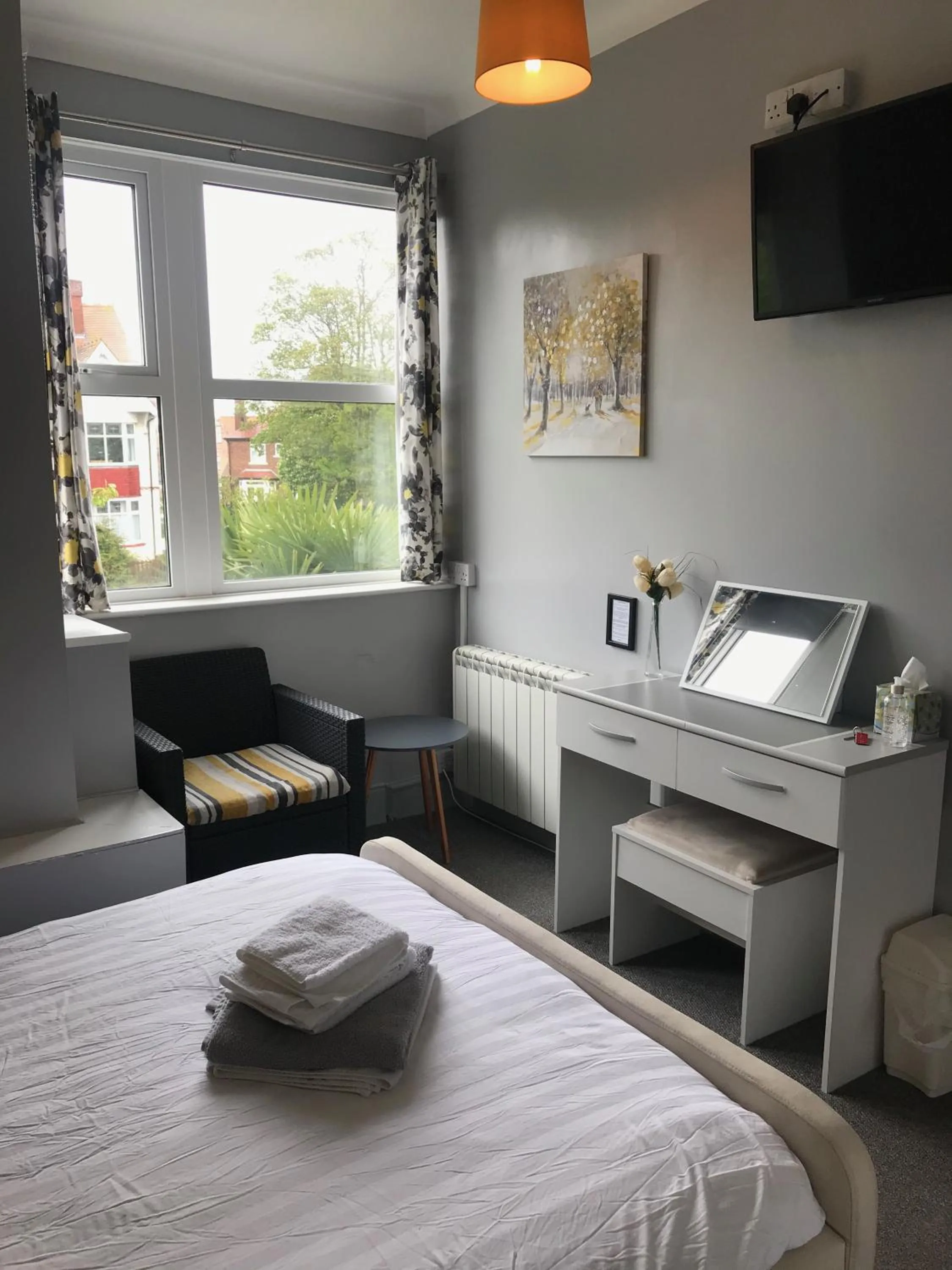 Bedroom, Bed in The Craigside