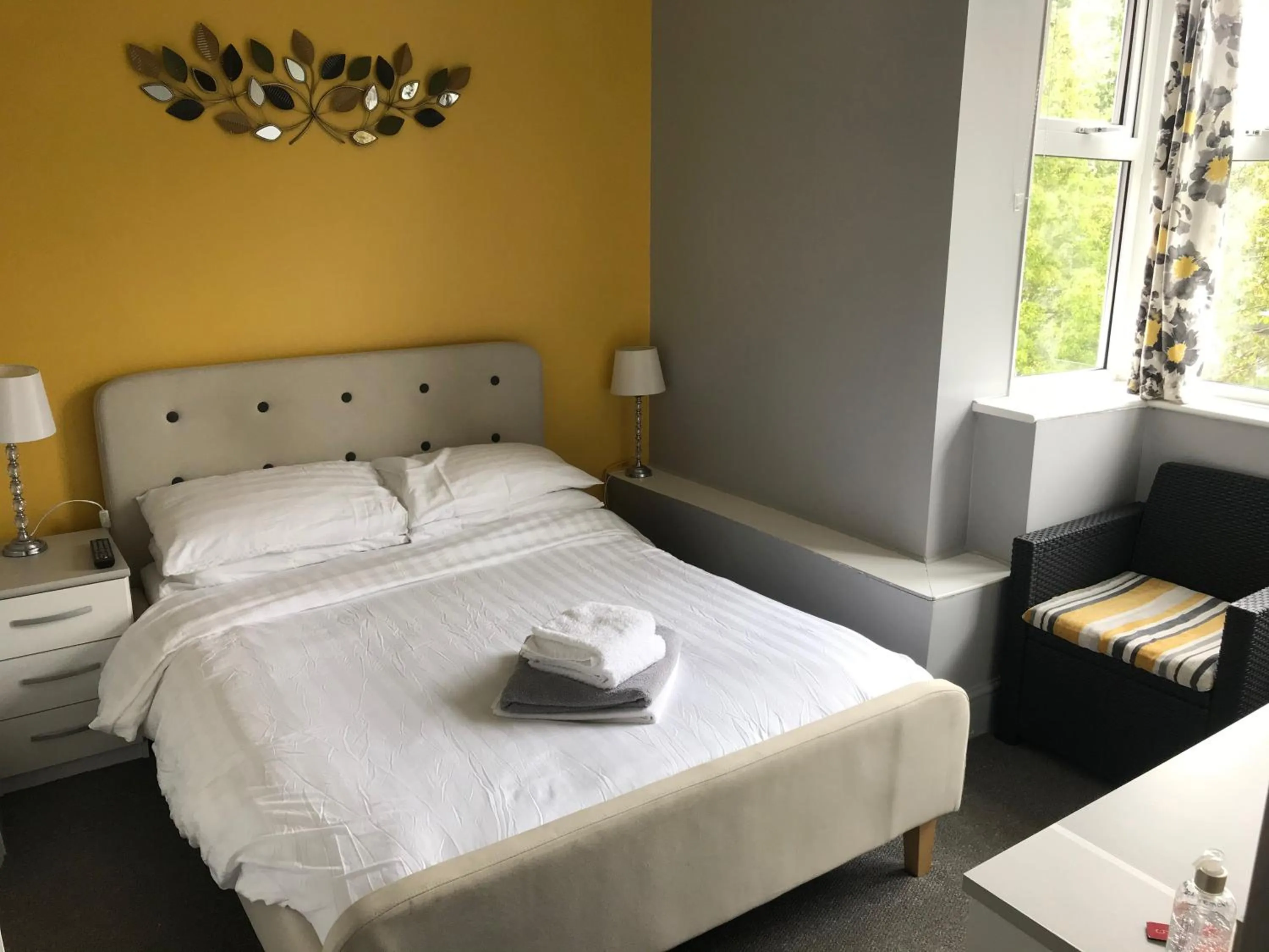 Bedroom, Bed in The Craigside