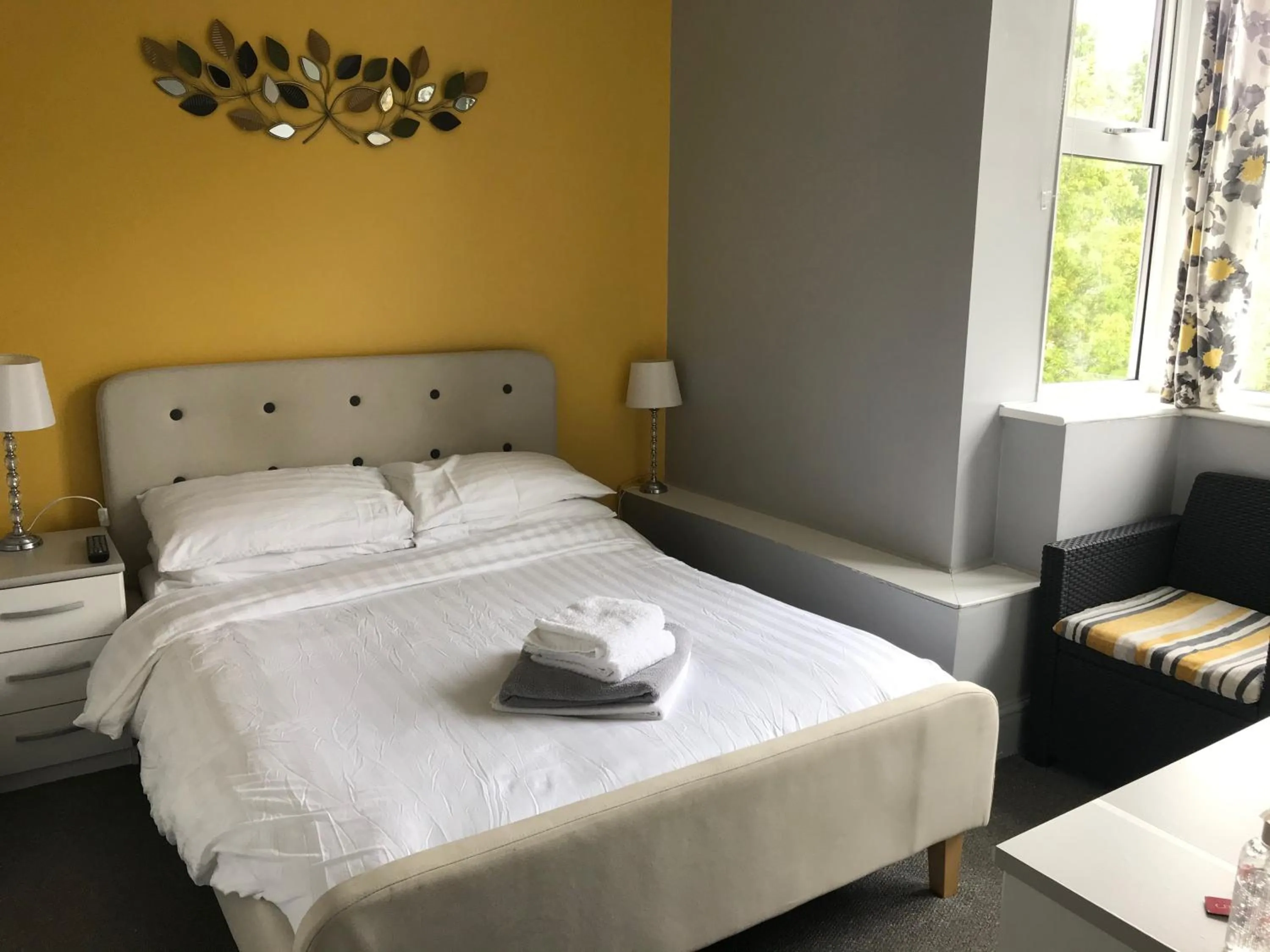 Bedroom, Bed in The Craigside