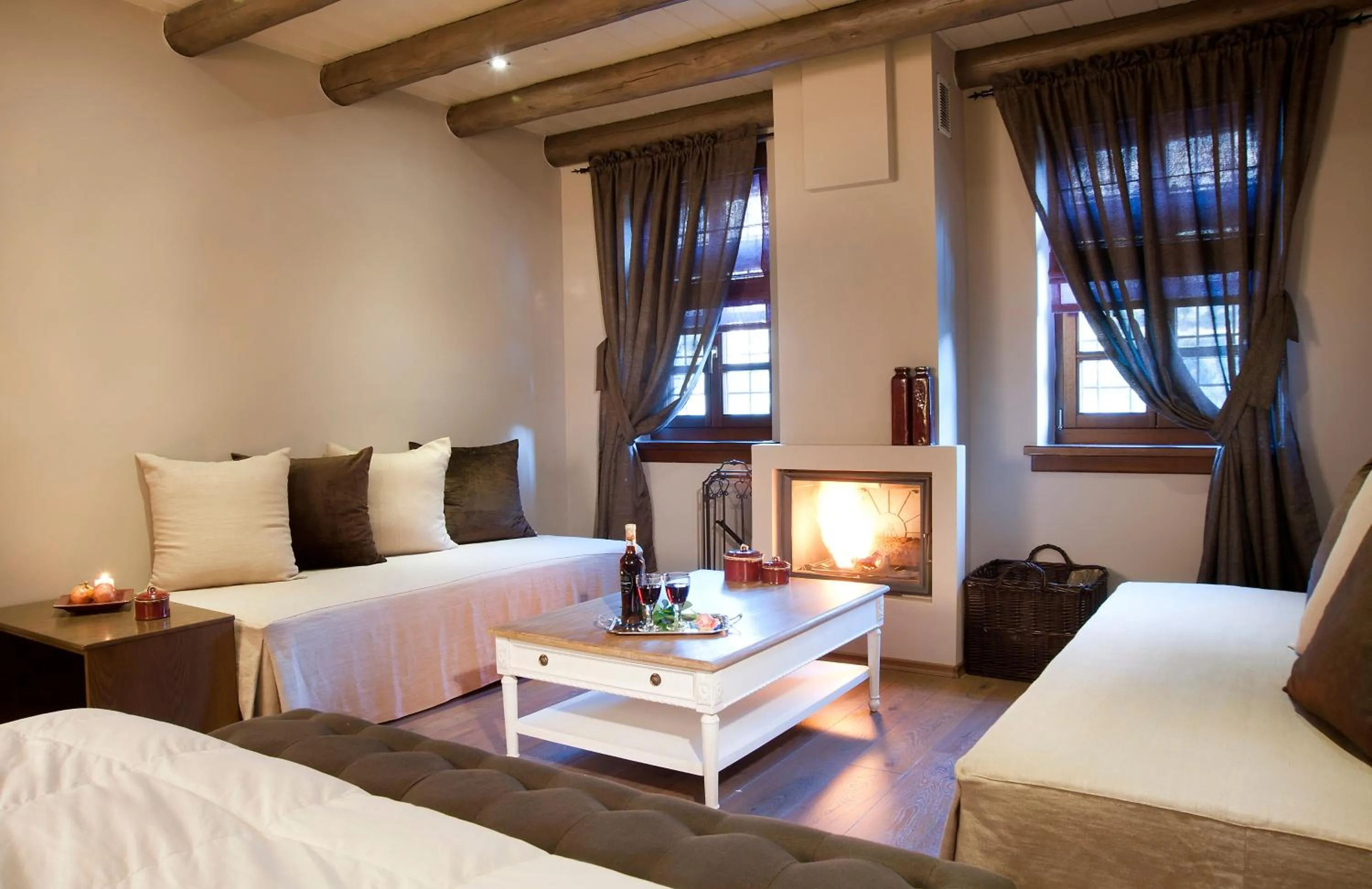 Photo of the whole room, Bed in Aberratio Boutique Hotel