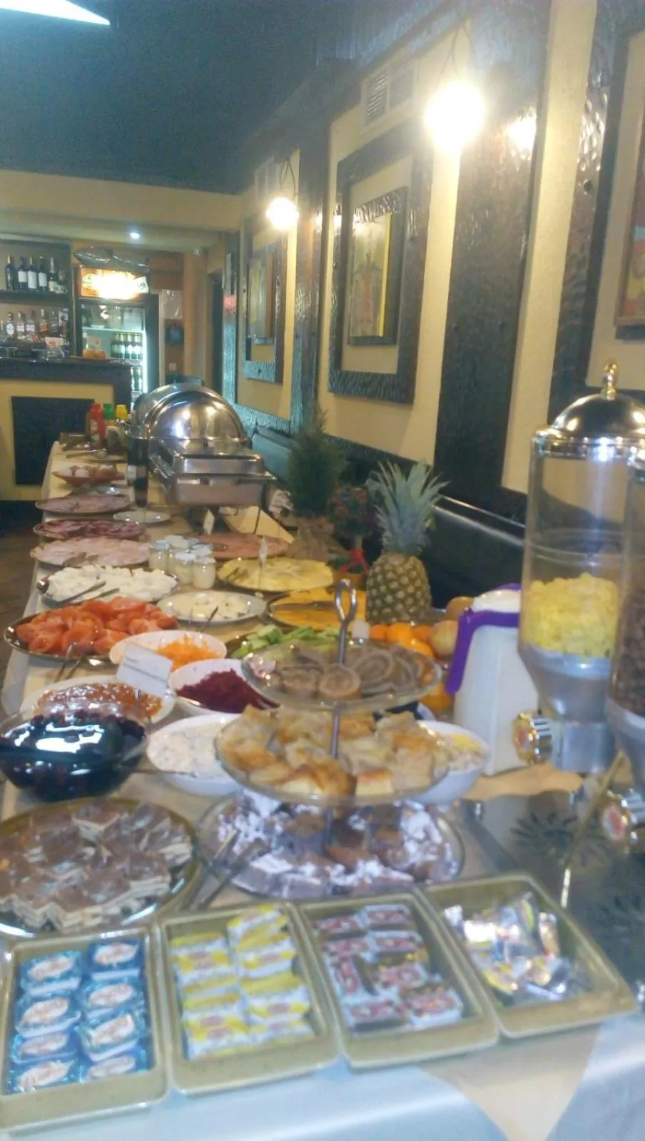 Restaurant/places to eat in Apart Hotel Comfort