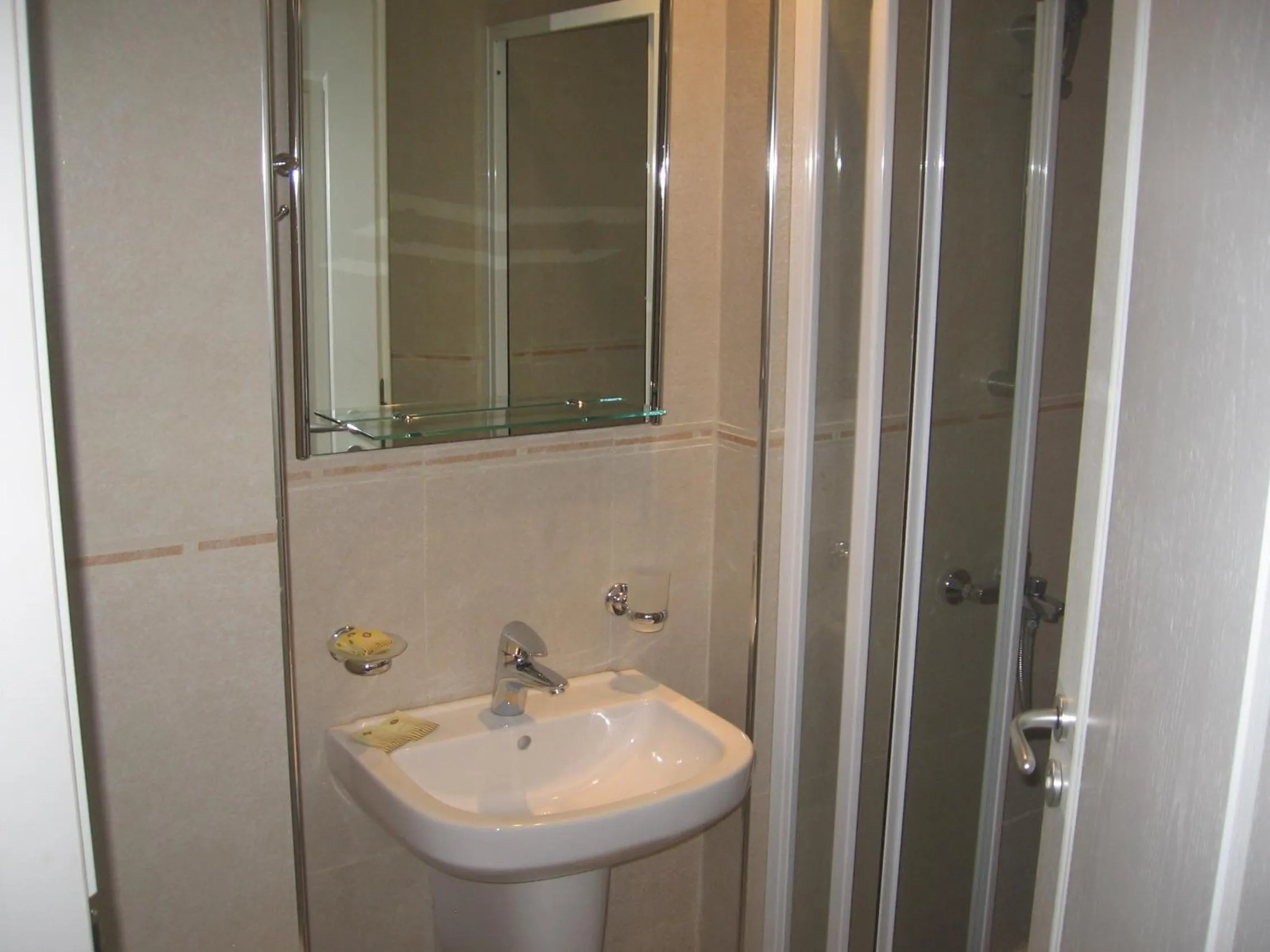 Bathroom in Apart Hotel Comfort