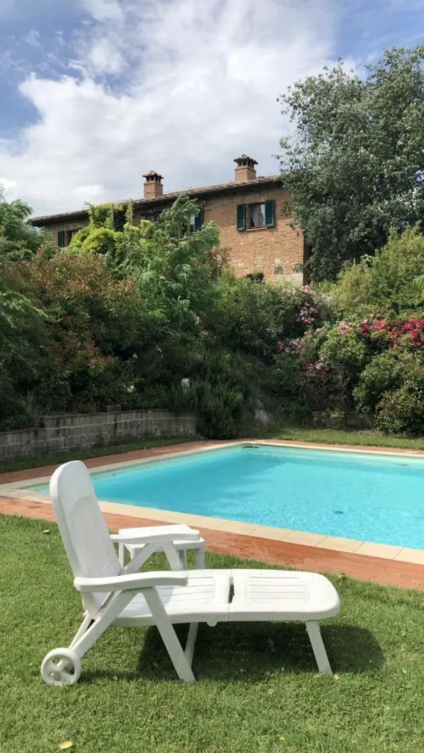 Swimming pool in Al Giardino Degli Etruschi