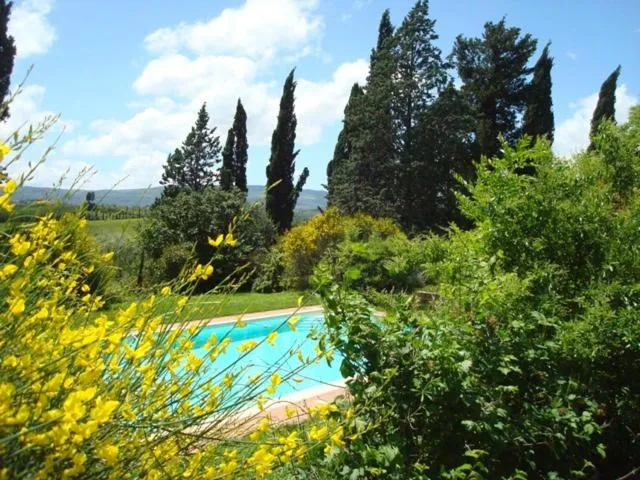 Swimming pool in Al Giardino Degli Etruschi