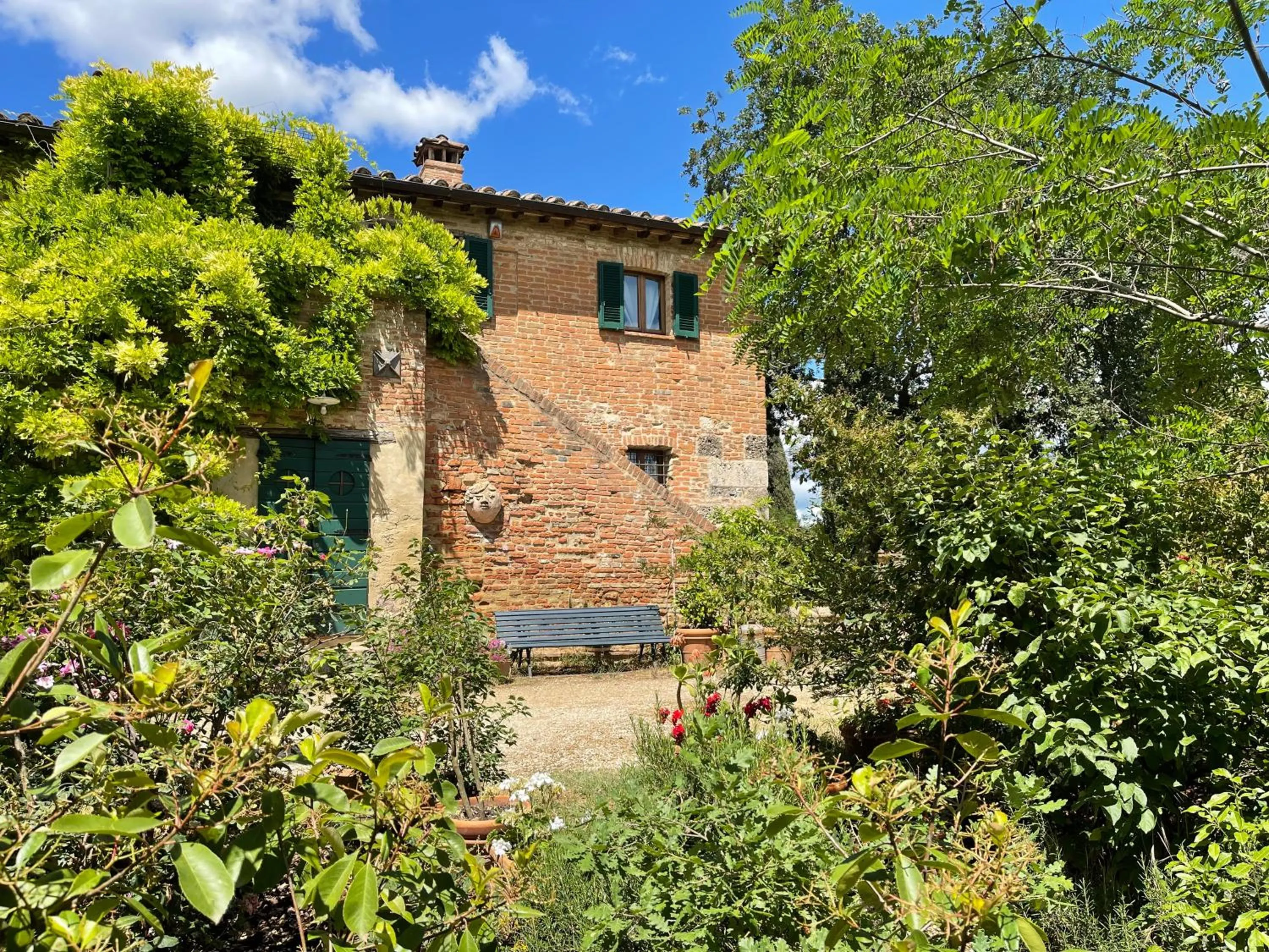 Property building in Al Giardino Degli Etruschi