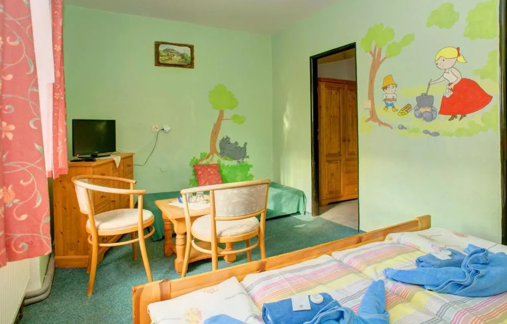 Bed in Borovansky mlyn