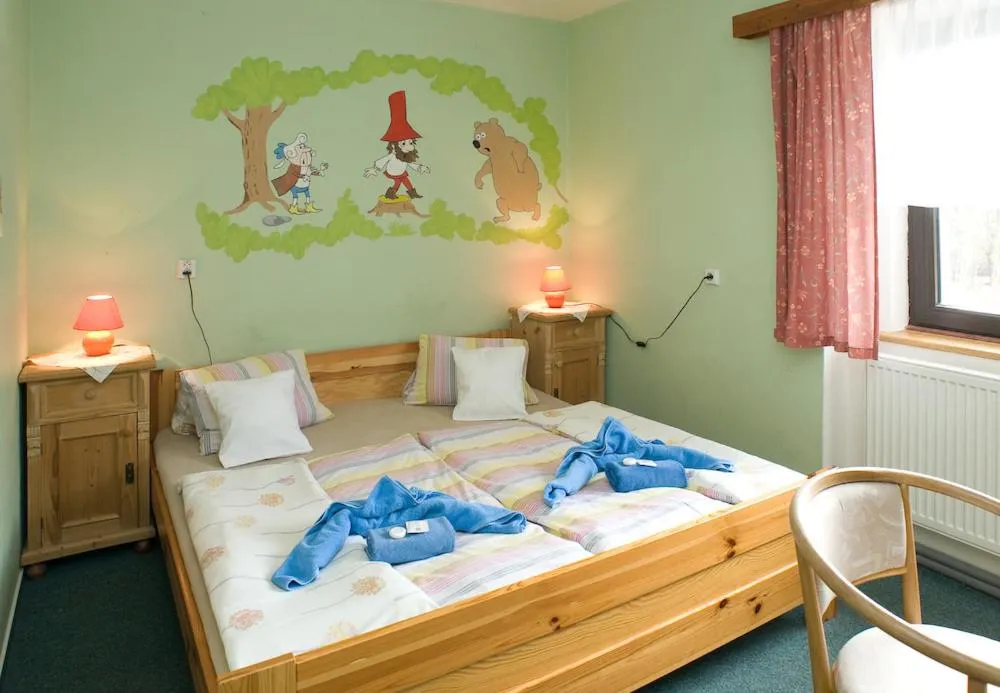 Bed in Borovansky mlyn