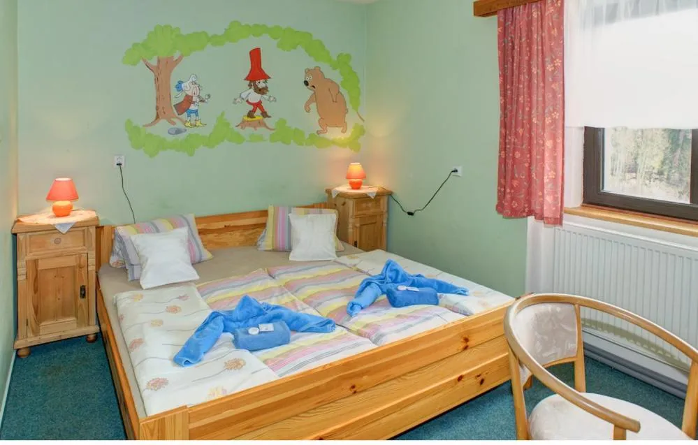 Bed in Borovansky mlyn