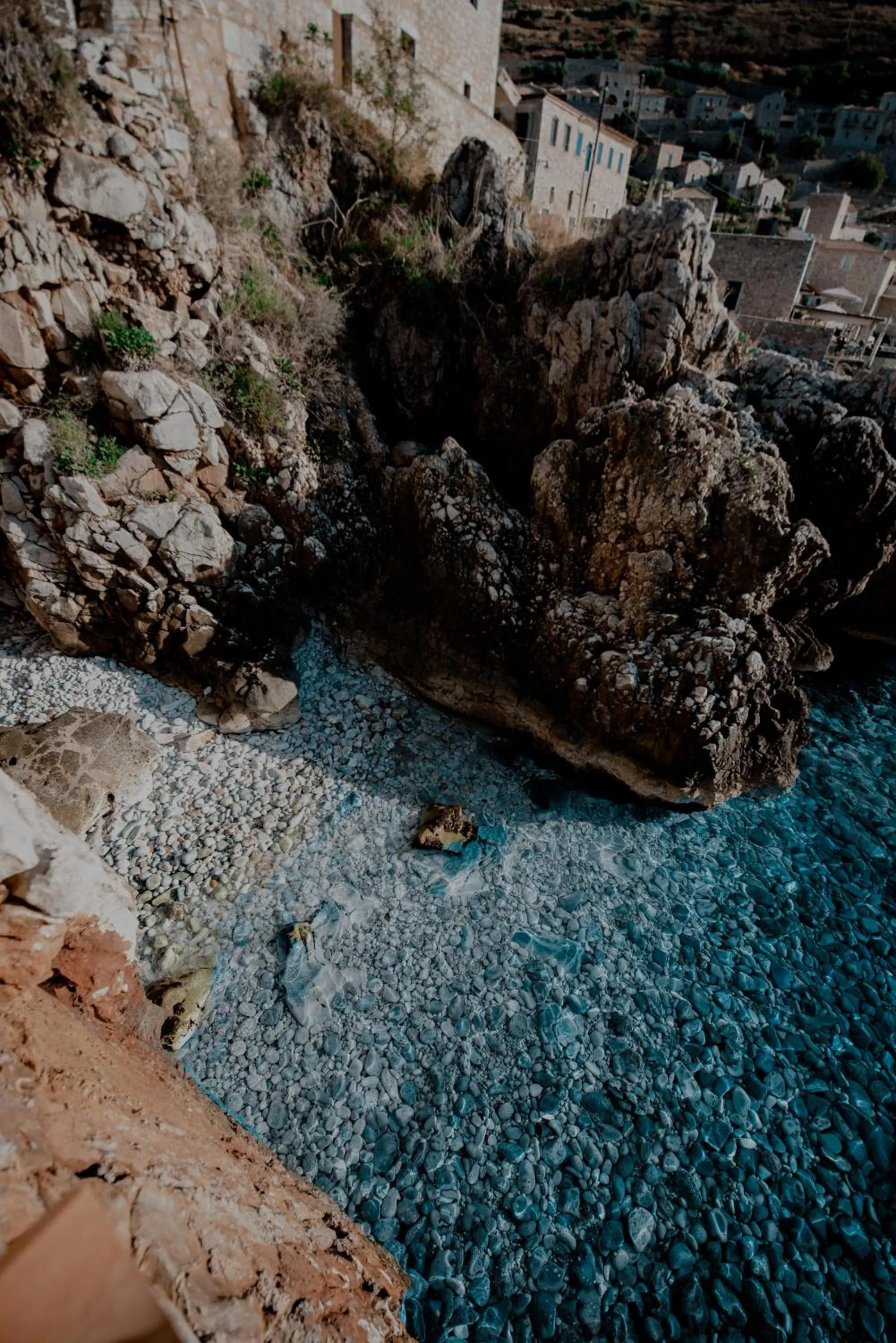 Natural landscape in Limeni Villa