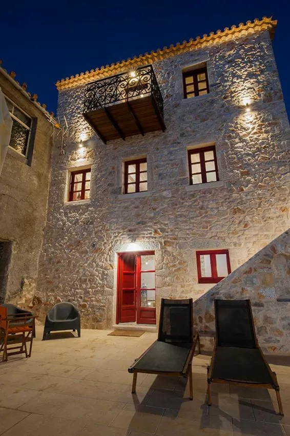 Facade/entrance in Limeni Villa