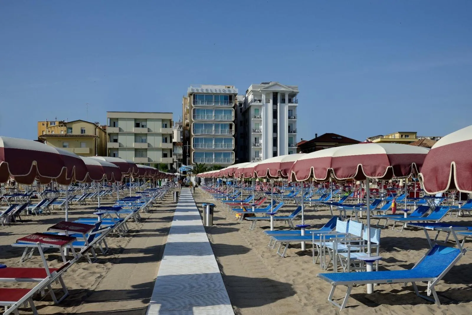 Property building in Hotel Excelsior