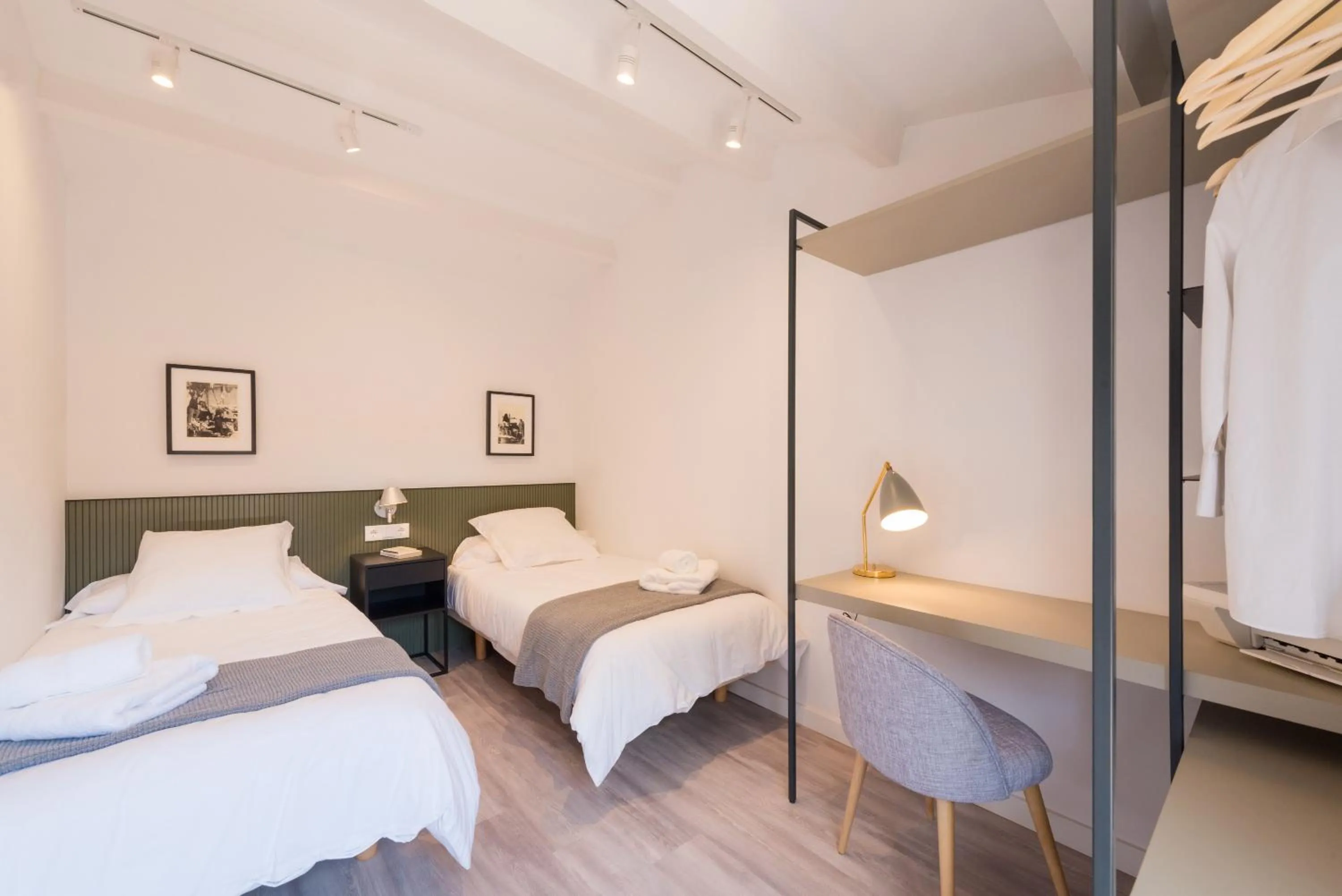 Photo of the whole room, Bed in Petit Luxe Dúplex