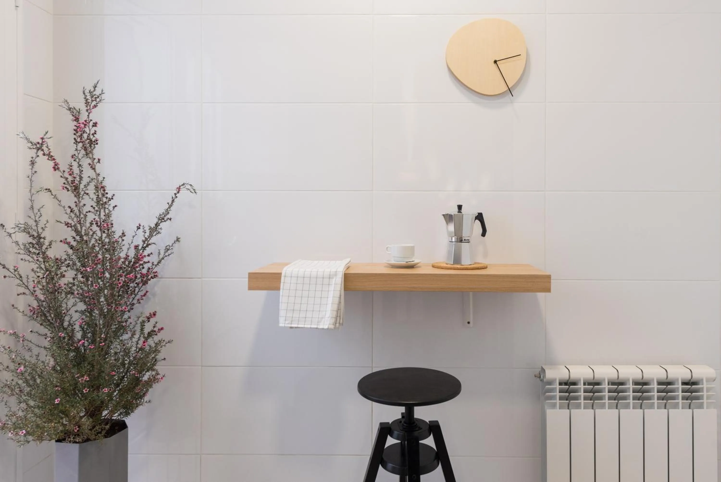 Coffee/tea facilities in Petit Luxe Dúplex