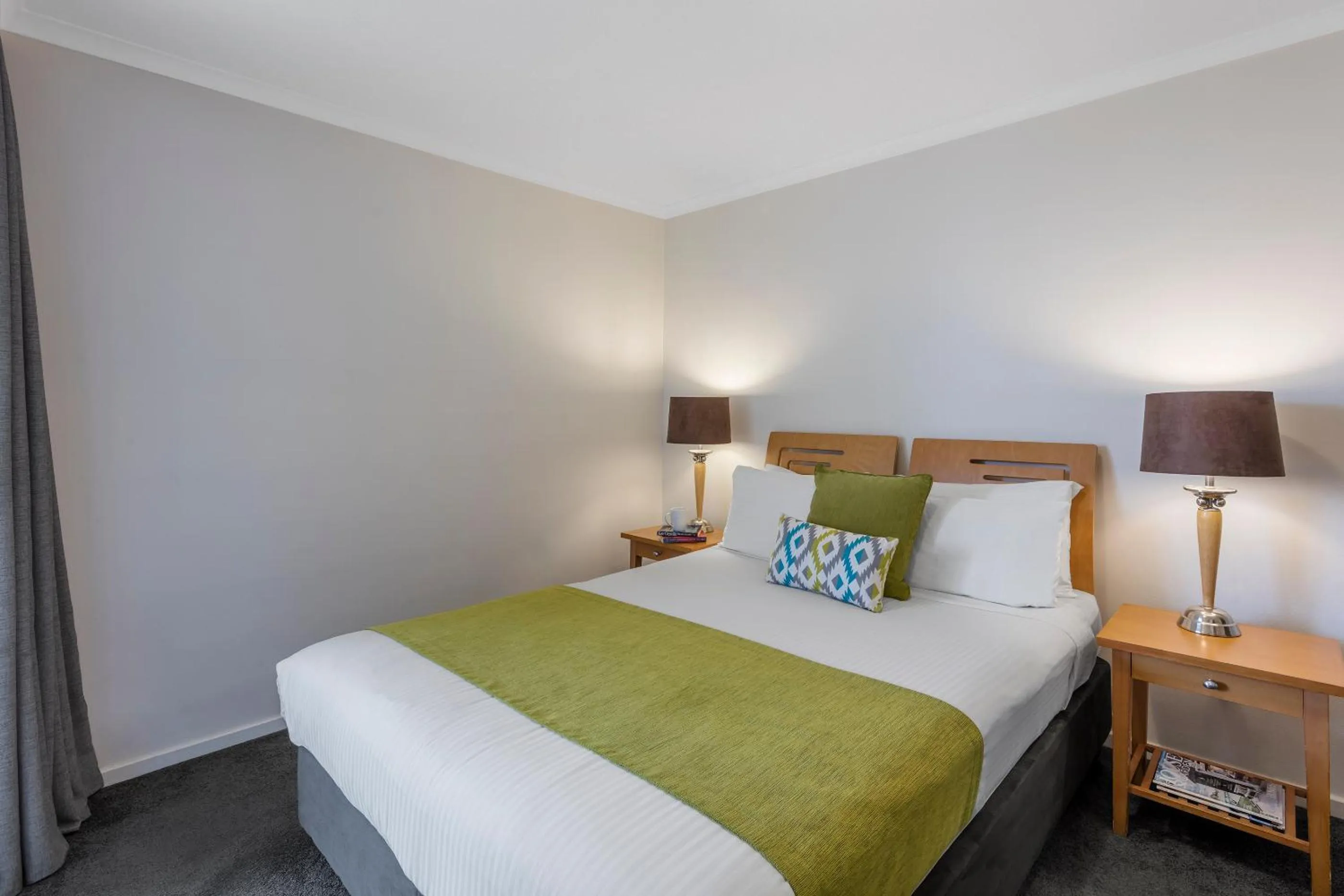 Photo of the whole room, Bed in Nesuto Chippendale