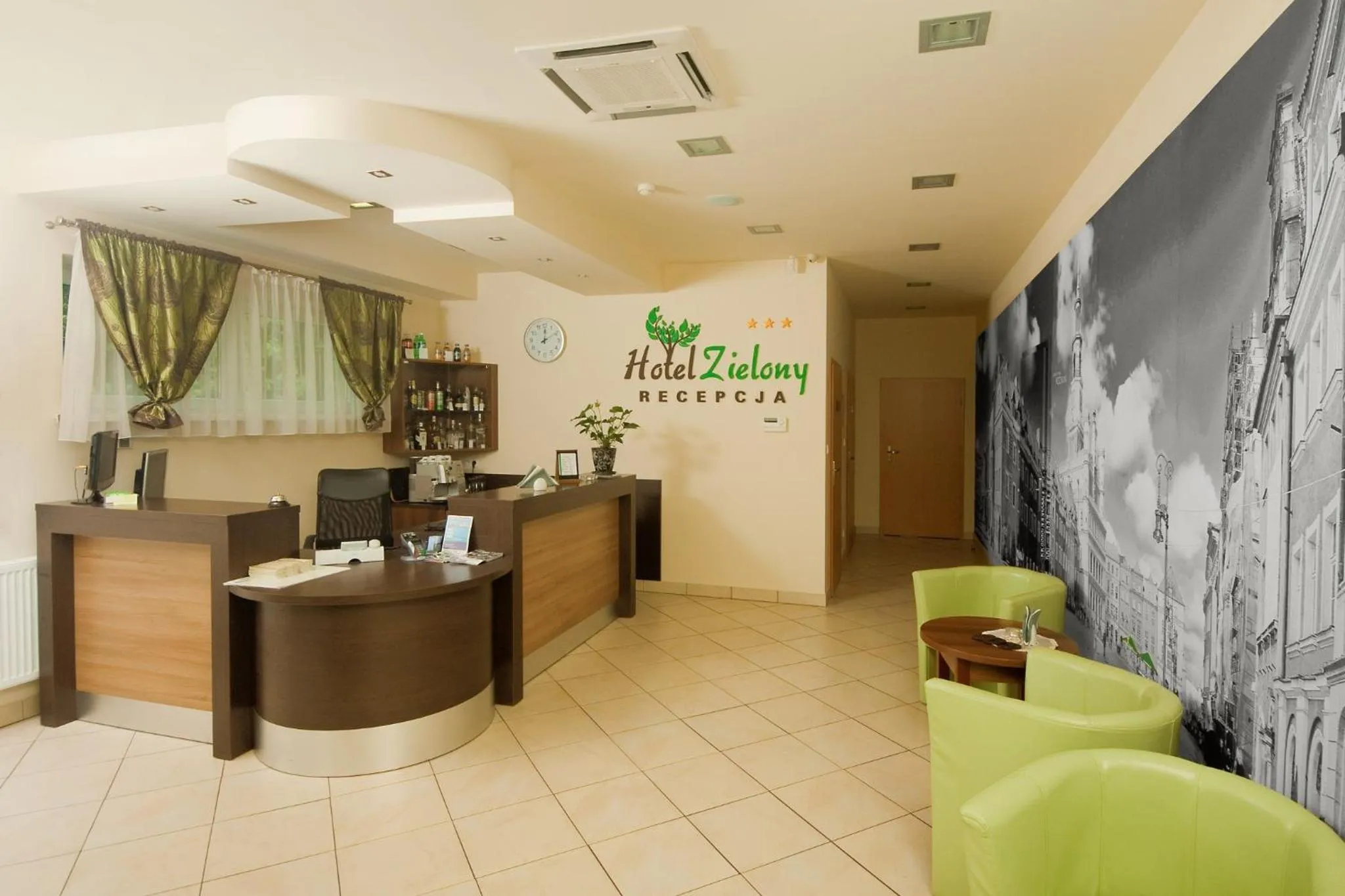Lobby or reception in Hotel Zielony