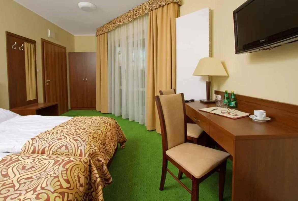 Bed in Hotel Zielony