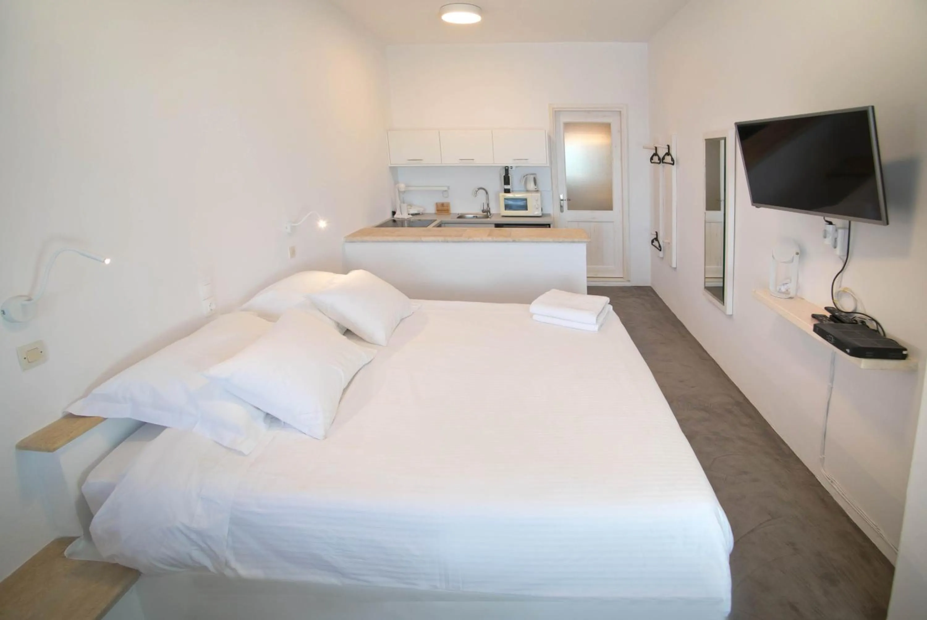 Bed in Blue Dawn Kalymnos