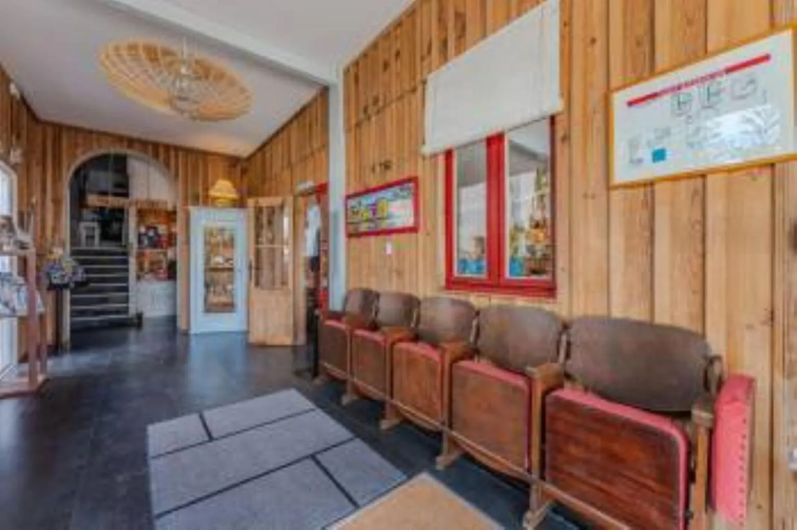 Facade/entrance in Hôtel Le Grain de Sable