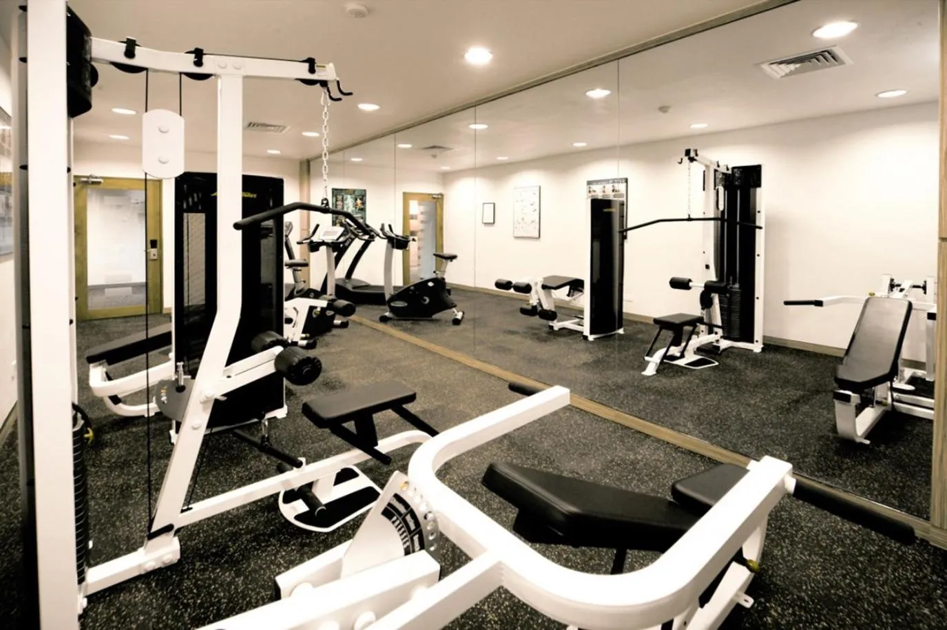 Fitness centre/facilities in Appart Hotel Avalon