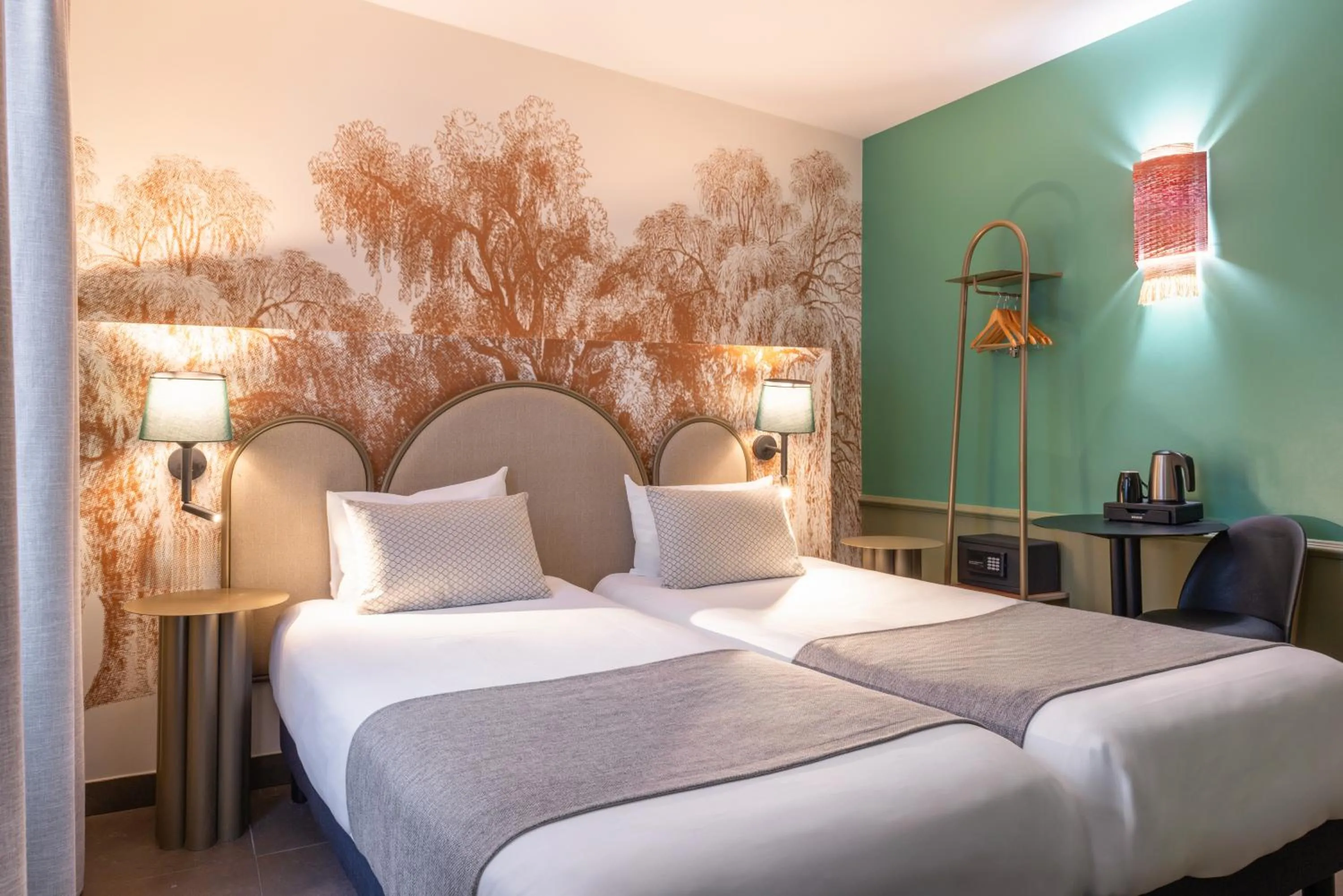 Bedroom, Bed in Appart Hotel Avalon